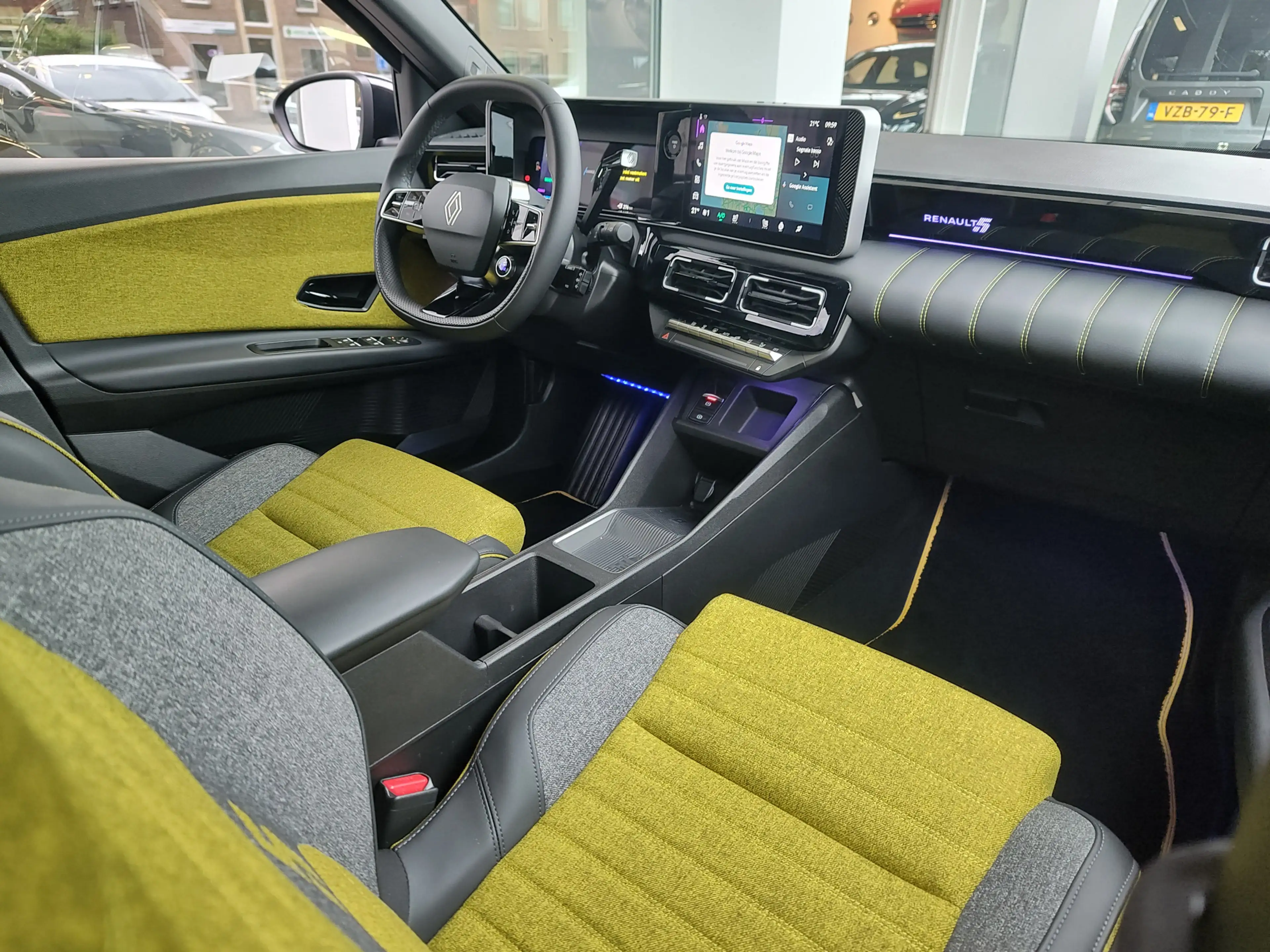 Renault R 5 COMFORT RANGE ICONIC CINQ 52 kWh Adaptive Cruise | — photo 9