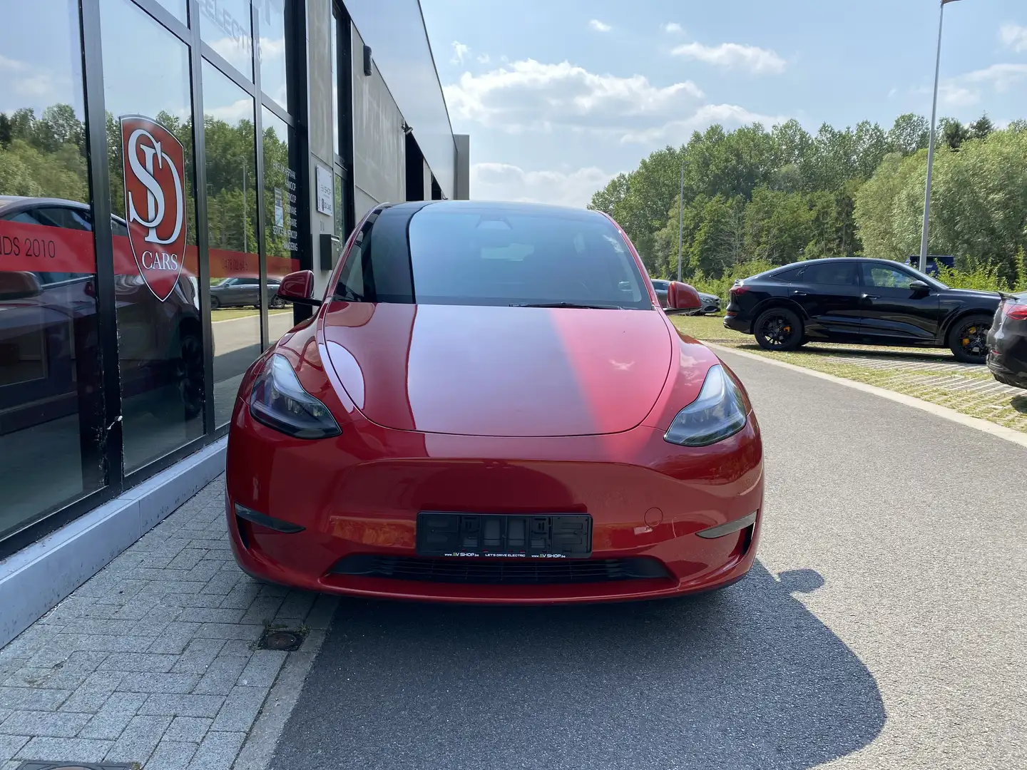 Tesla Model Y Long Range - 21% BTW Rojo - 2