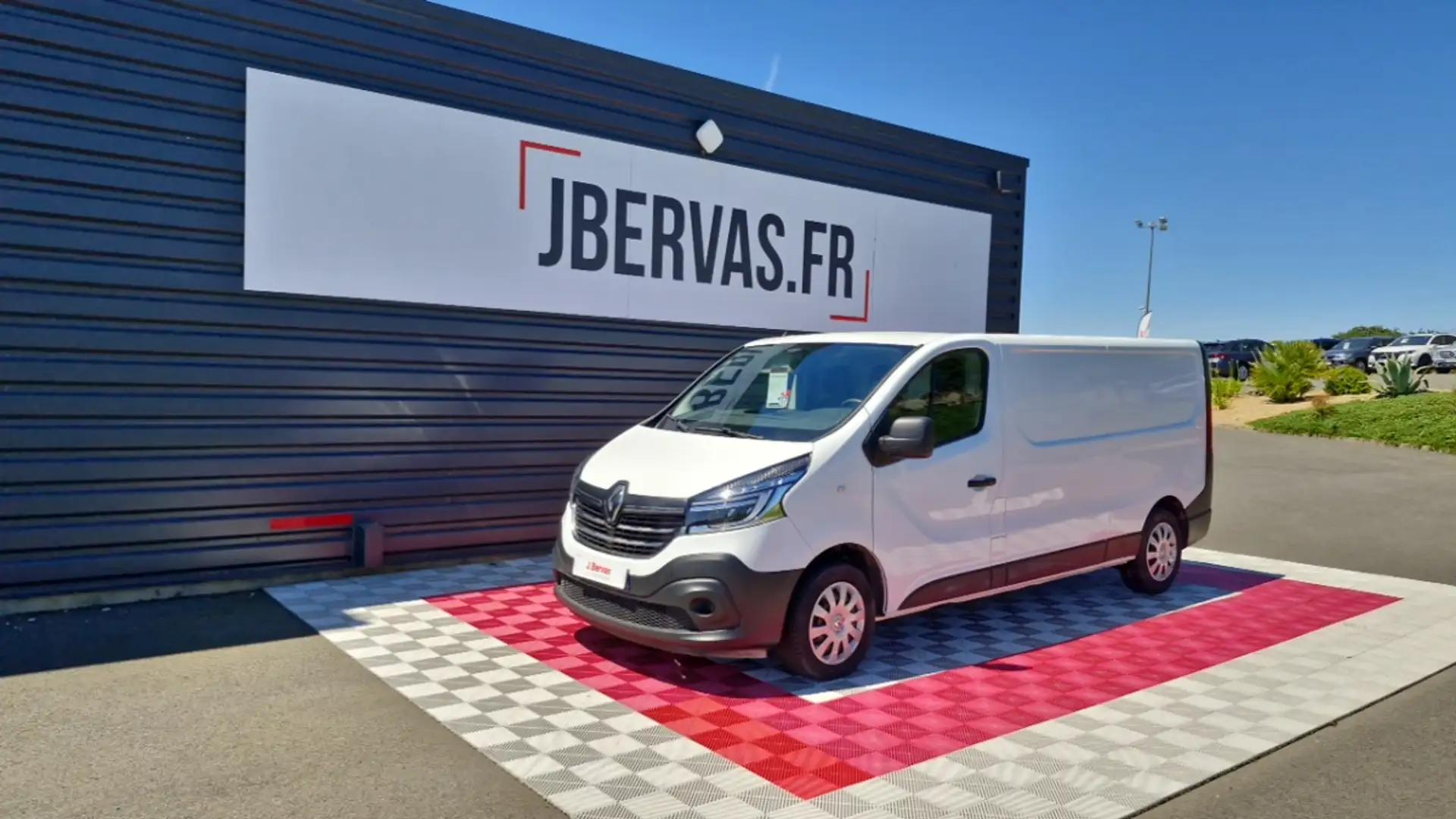 Renault Trafic L2H1 1300 kg dci 120 grand confort Blanc - 1