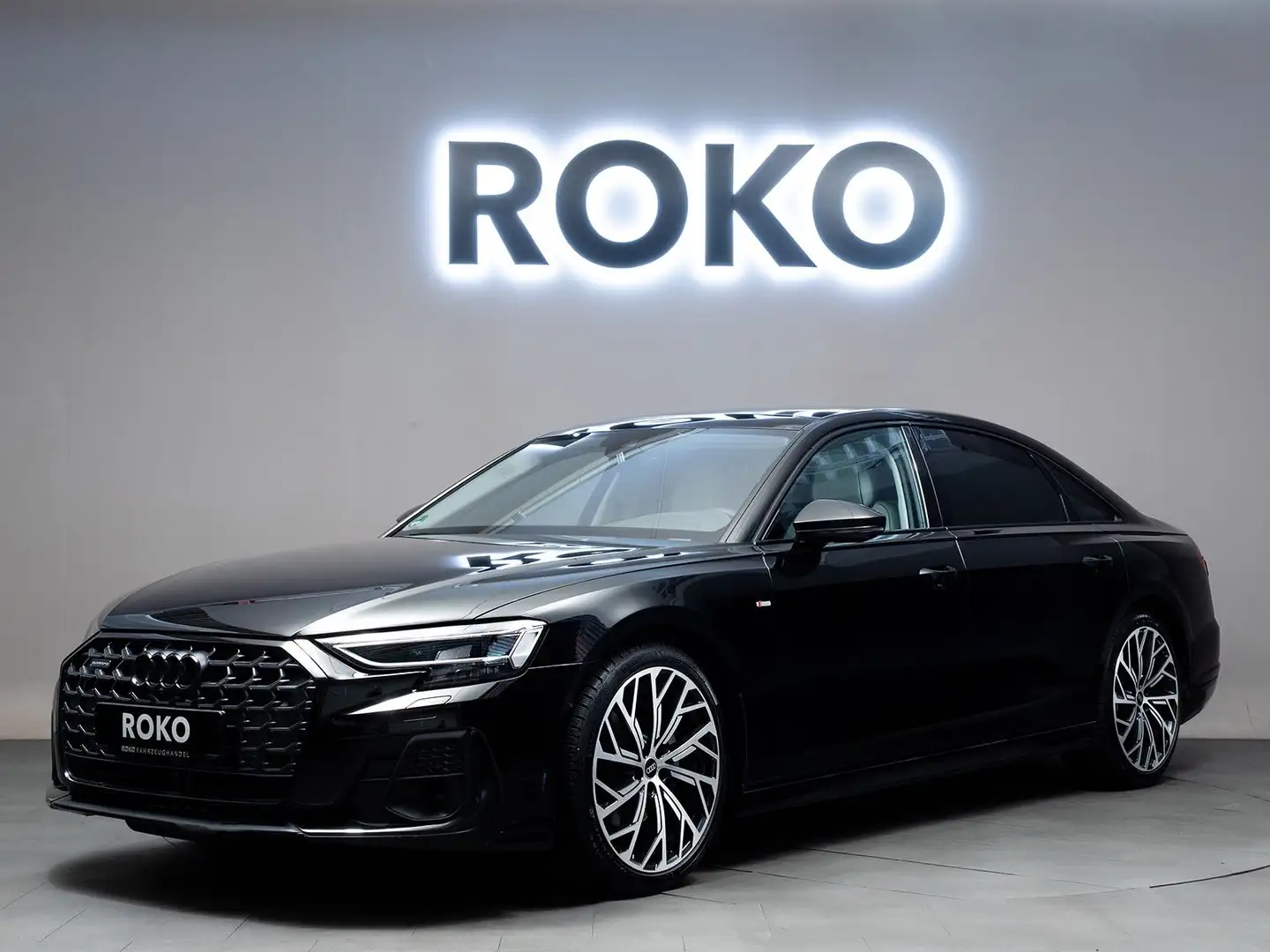 Audi A8 S-Line LANG 4xMassage 360 StandH.B&O Pano Schwarz - 1
