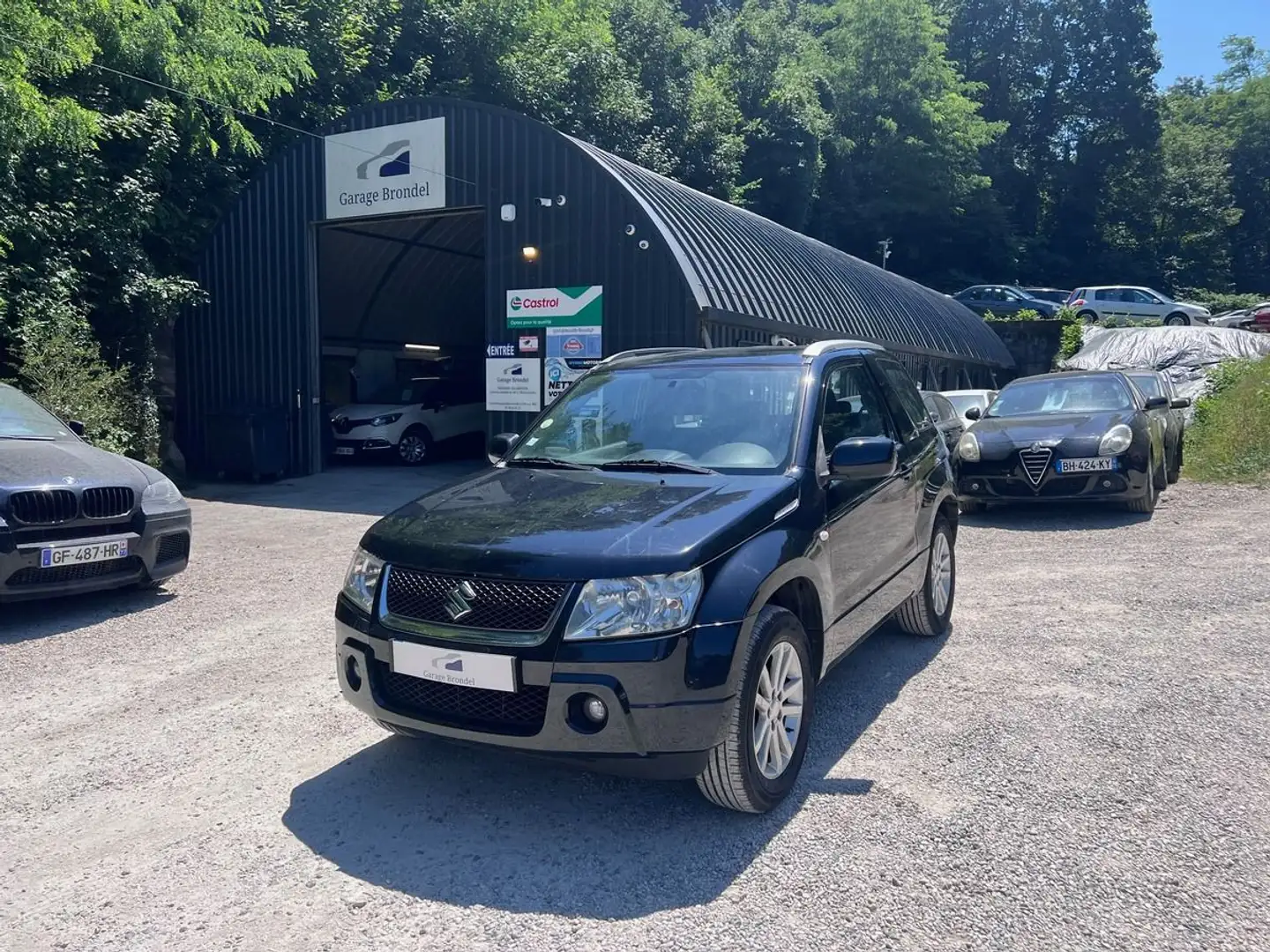 Suzuki Grand Vitara 1.6 VVT 106cv 4X4 2ème main Noir - 1