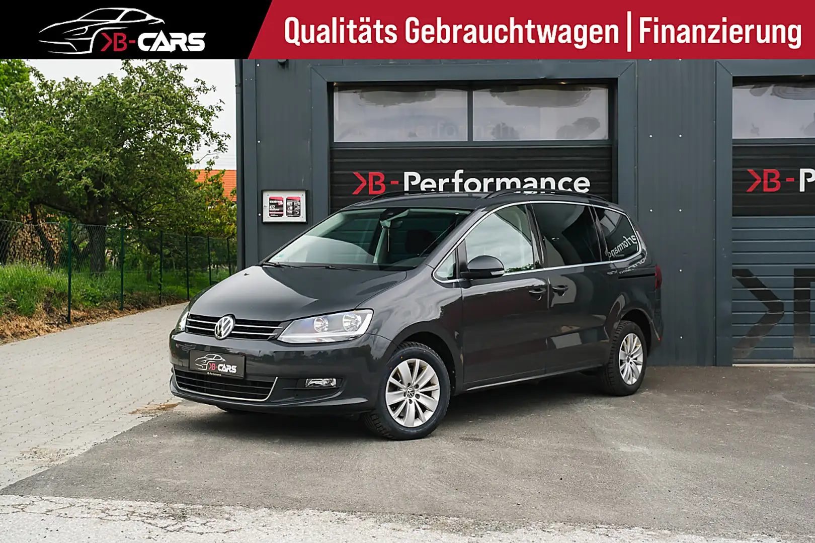 Volkswagen Sharan Comfortline SCR 2,0 TDI 7 Sitze/AHK/ACC/SHZ/PDC... Grau - 1