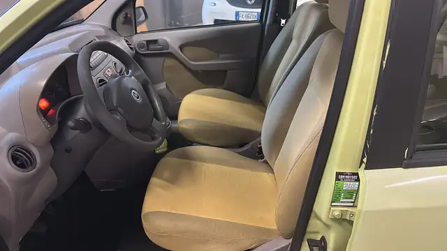 Fiat Panda view 9