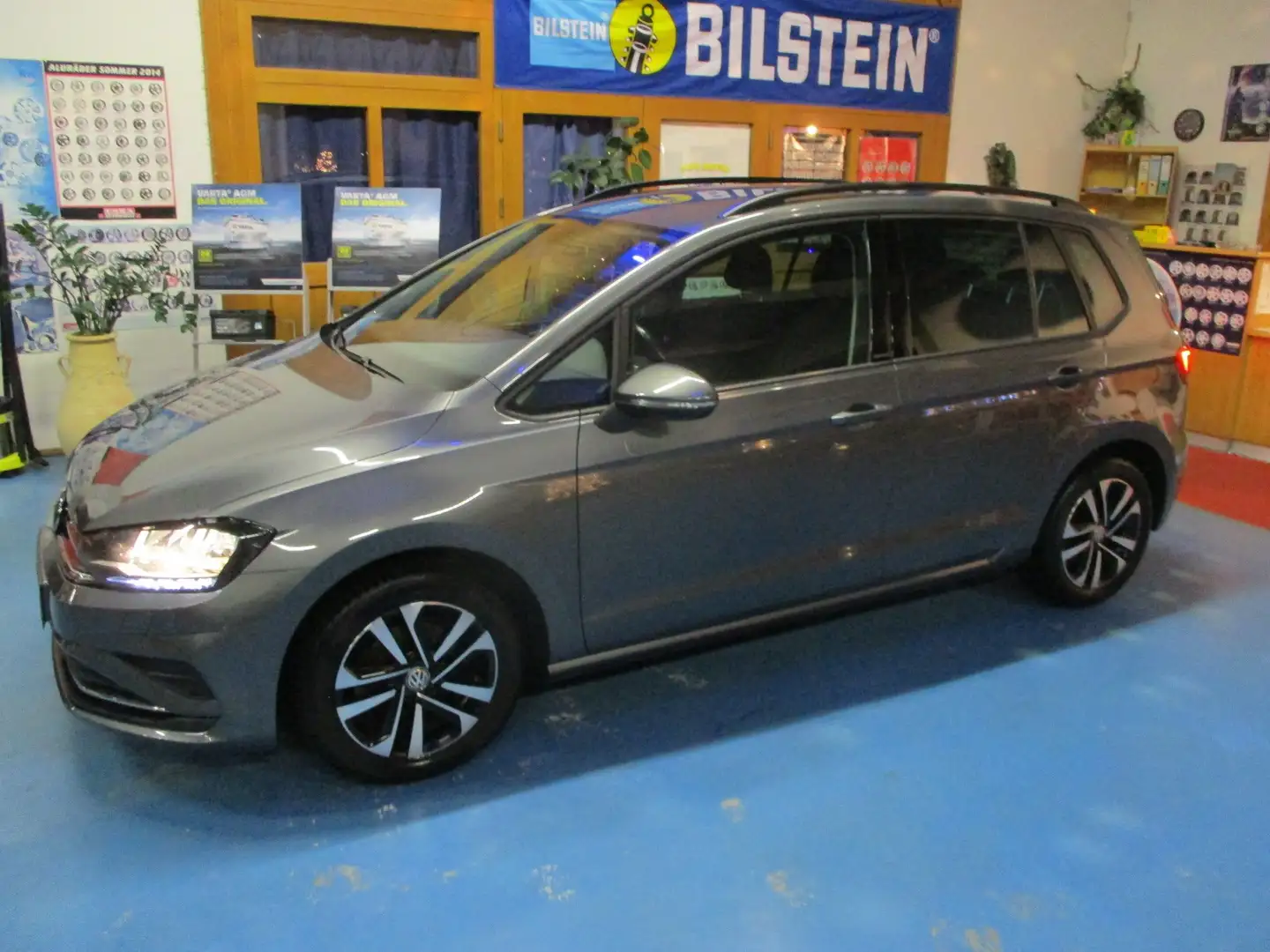 Volkswagen Golf Sportsvan Alufelgen 16 Zoll,Navigation,Top Zustand - 2