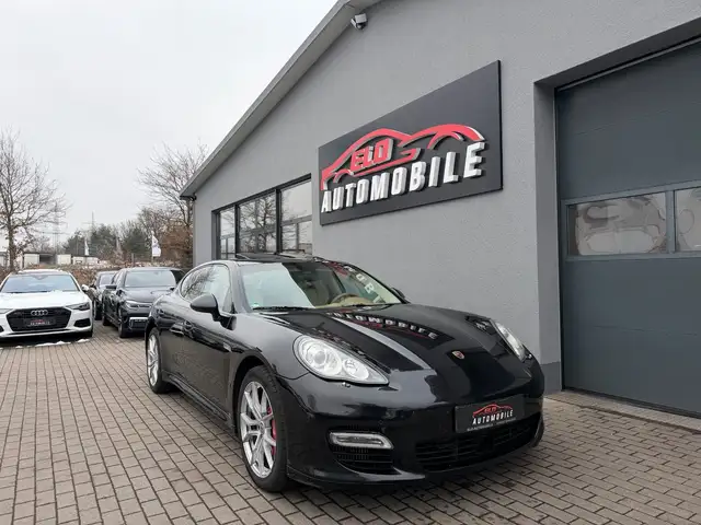 Porsche Panamera Turbo*V8 4.8*Chrono*Schiebedach*ACC*