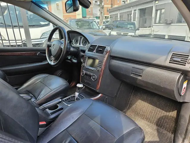Mercedes-Benz A view 12