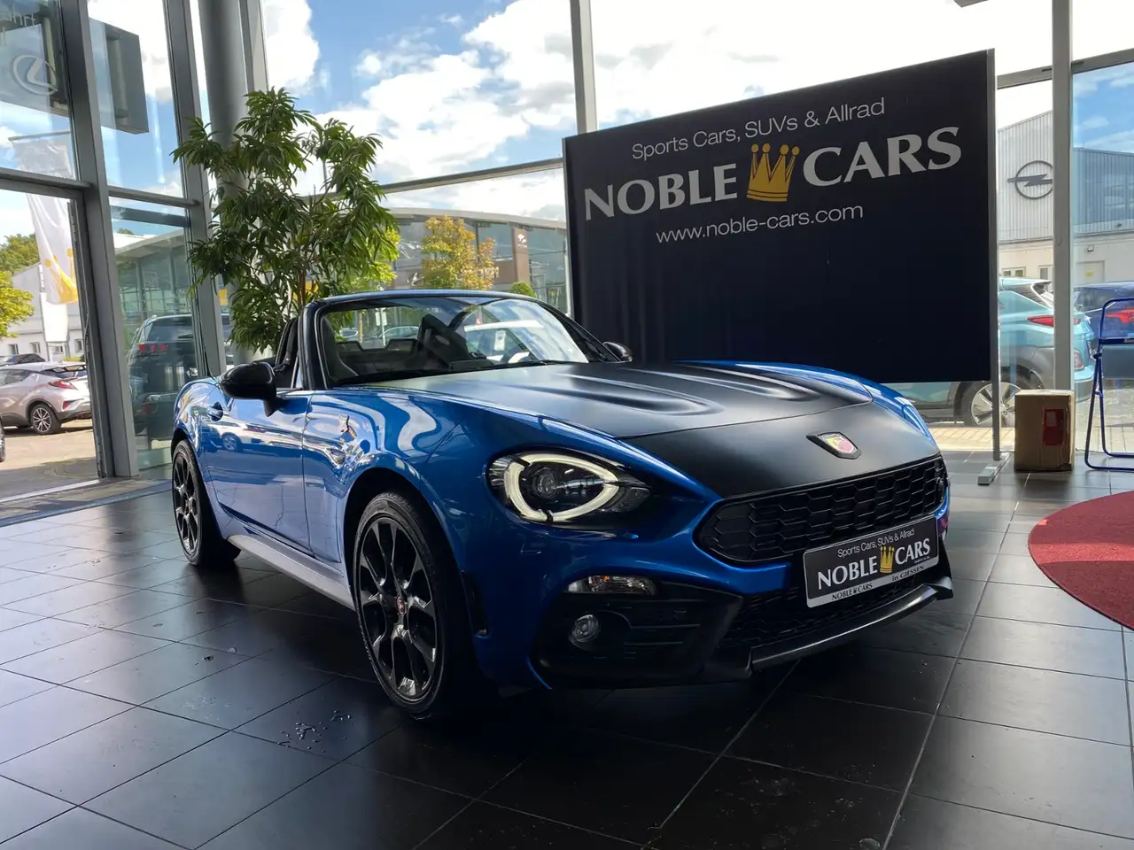 Abarth 124 Spider