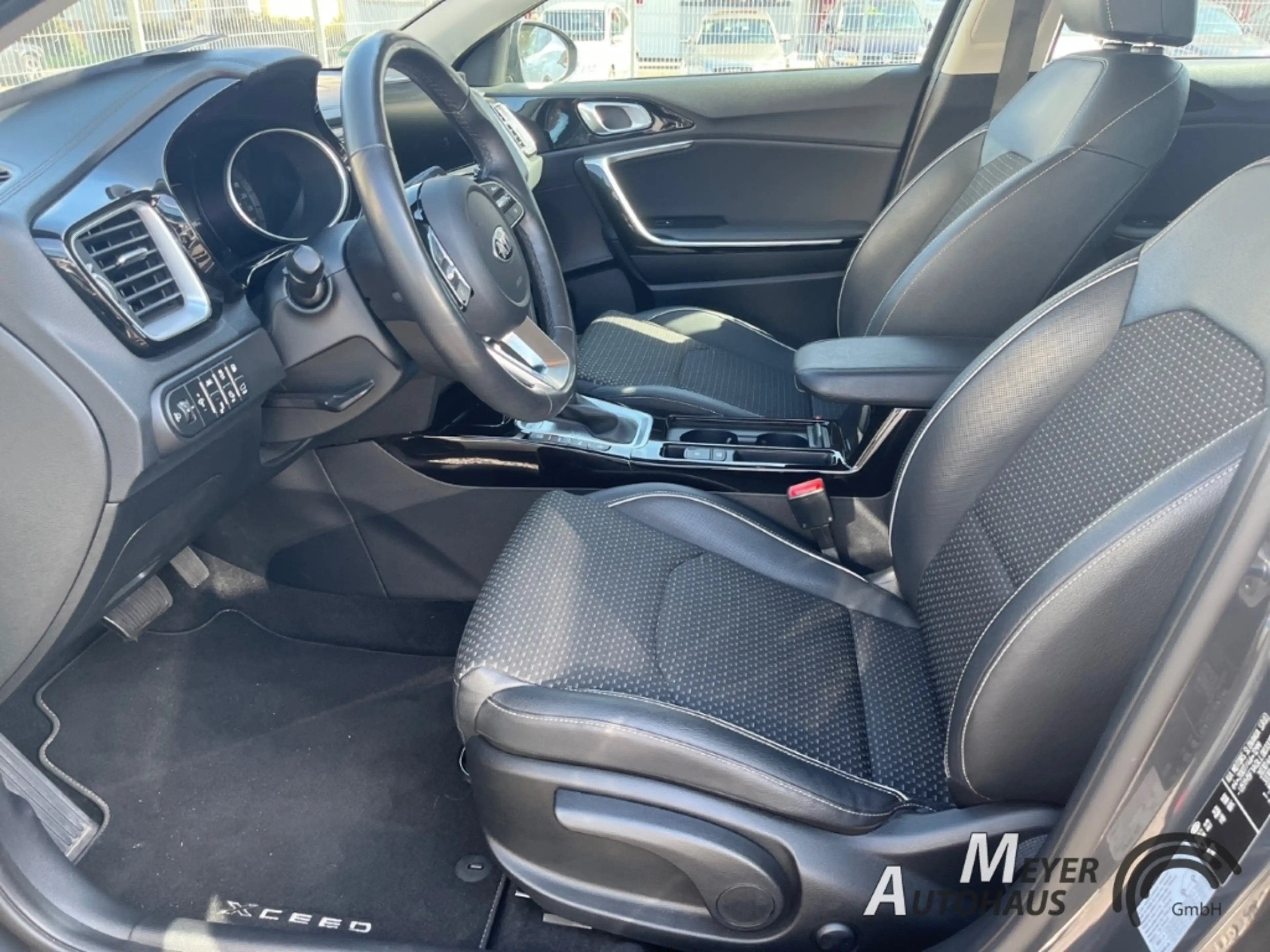 Kia XCeed 1.6 GDI PHEV DCT Spirit+Navi+Technologie+Performan — photo 16