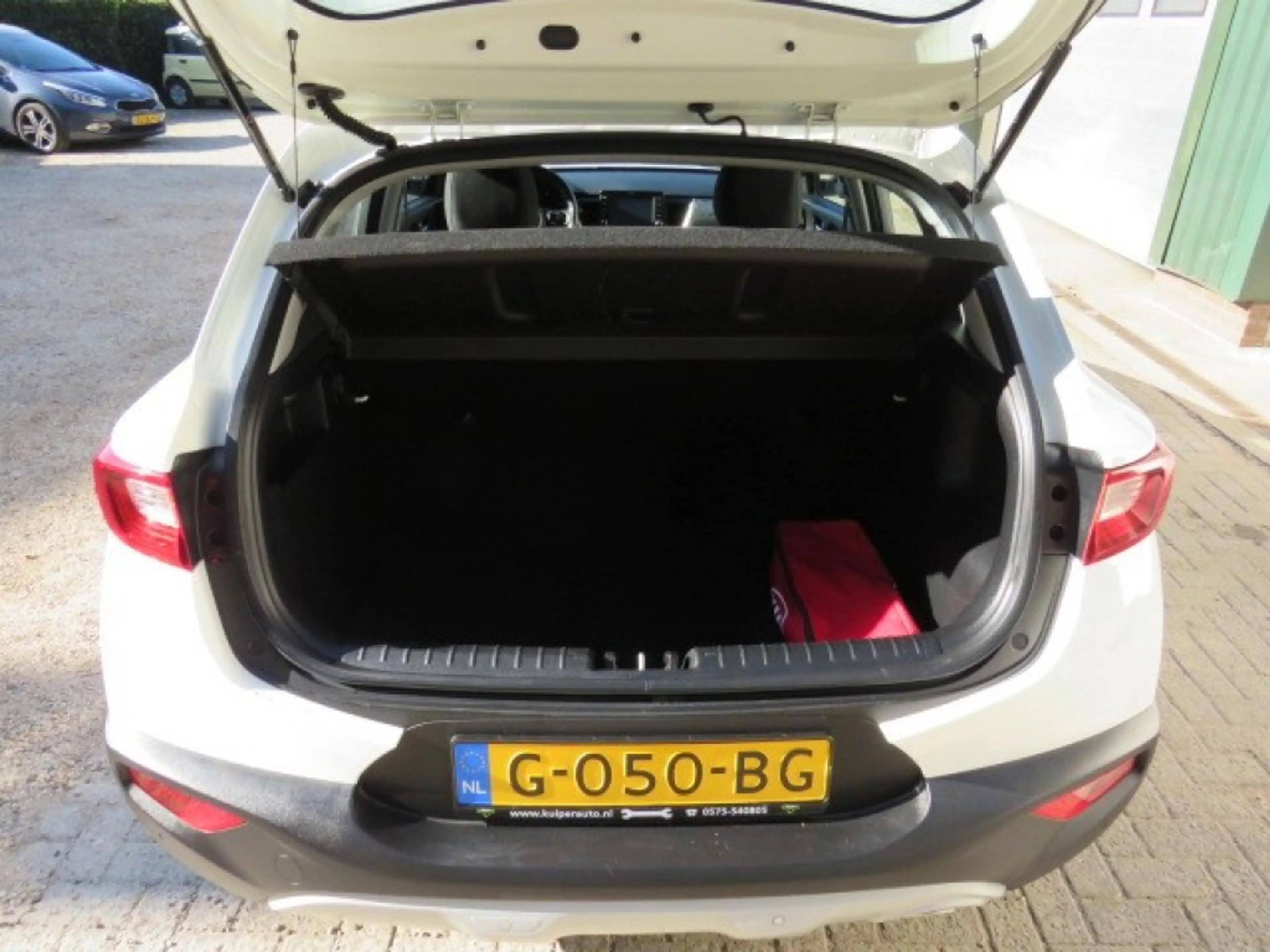 Kia Stonic 1.0 T-GDI DYNAMICLINE — photo 21