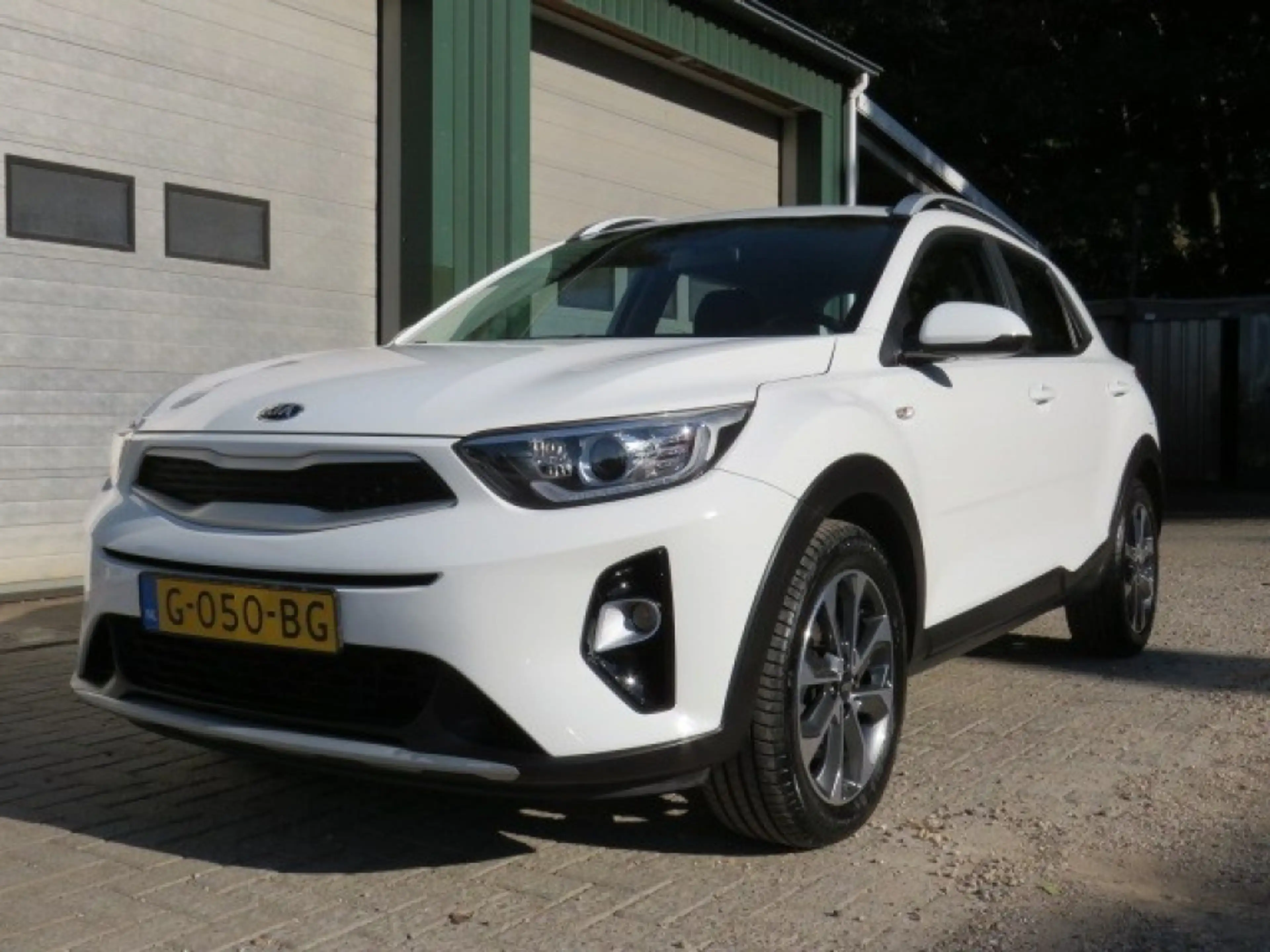 Kia Stonic 1.0 T-GDI DYNAMICLINE — photo 3
