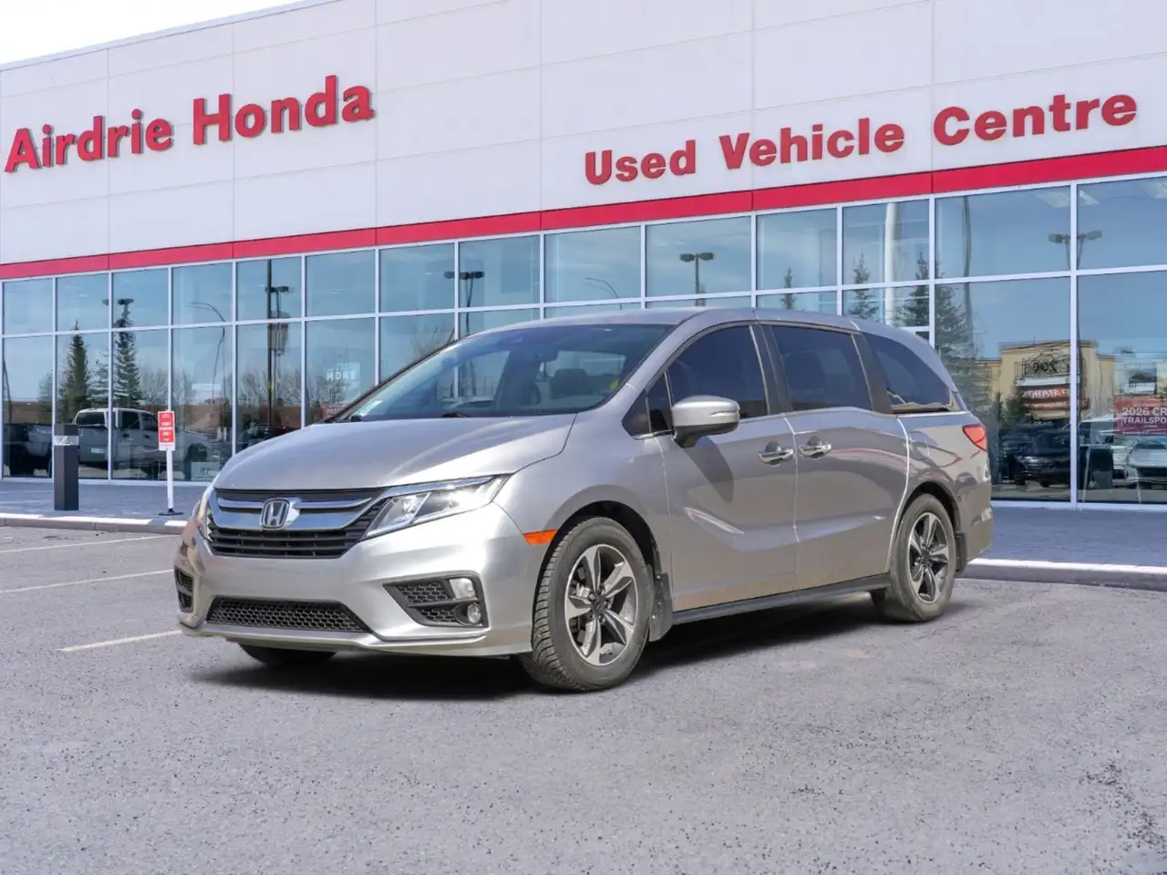 Honda Odyssey снимка Honda Odyssey