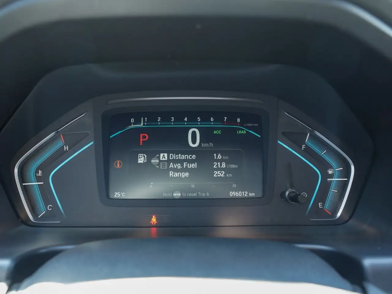 Honda Odyssey снимка Honda Odyssey