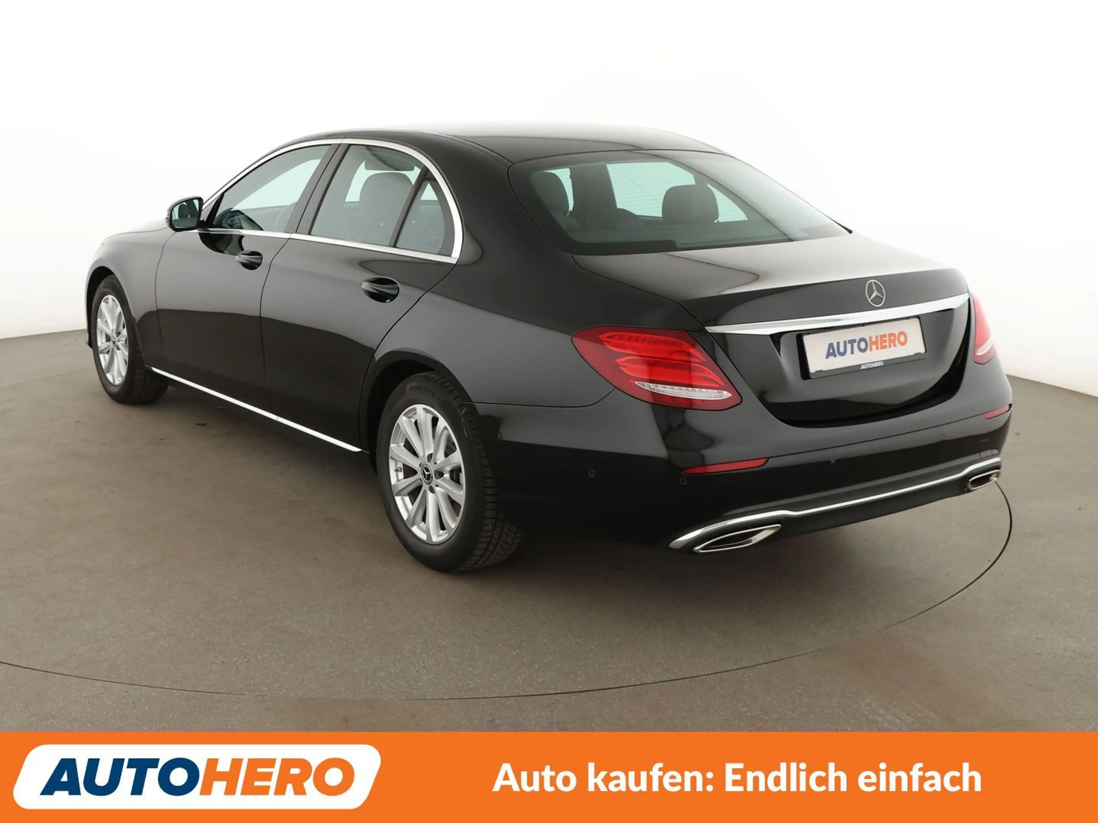 Mercedes-Benz E 350 E 350 Avantgarde Aut.*NAVI*LED*TEMPO*CAM*PDC*SHZ* — photo 4