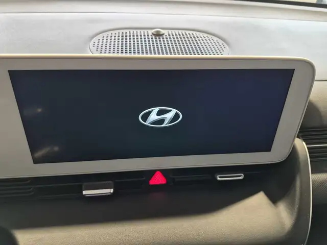 Hyundai IONIQ 5 view 11