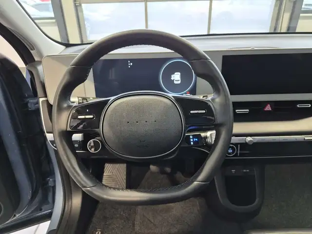 Hyundai IONIQ 5 view 10