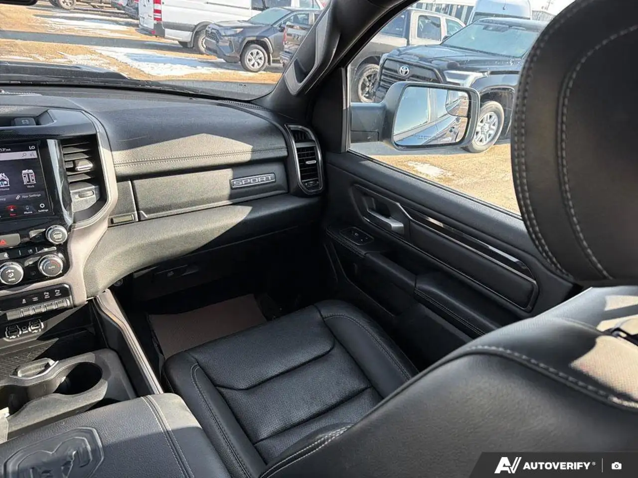RAM 1500 снимка RAM 1500