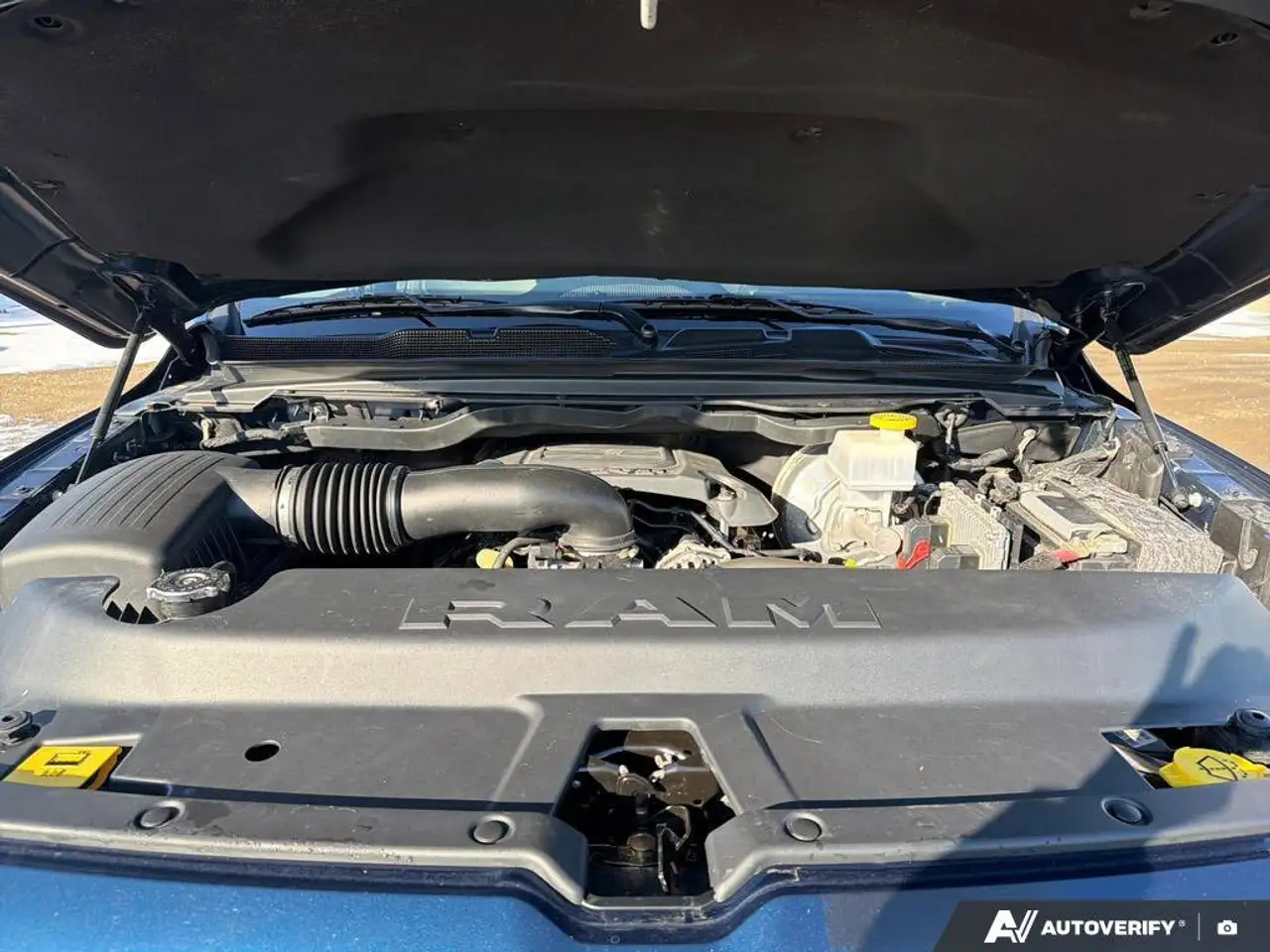 RAM 1500 снимка RAM 1500