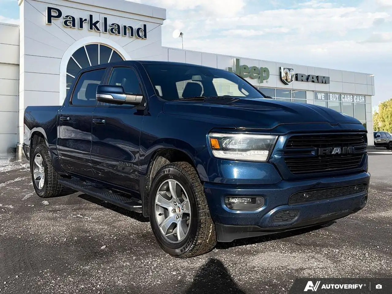 RAM 1500 снимка RAM 1500