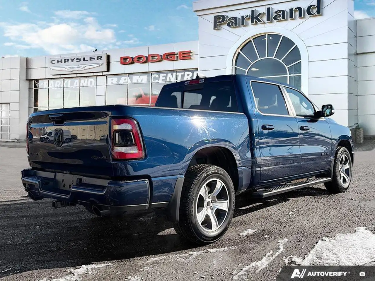 RAM 1500 снимка RAM 1500