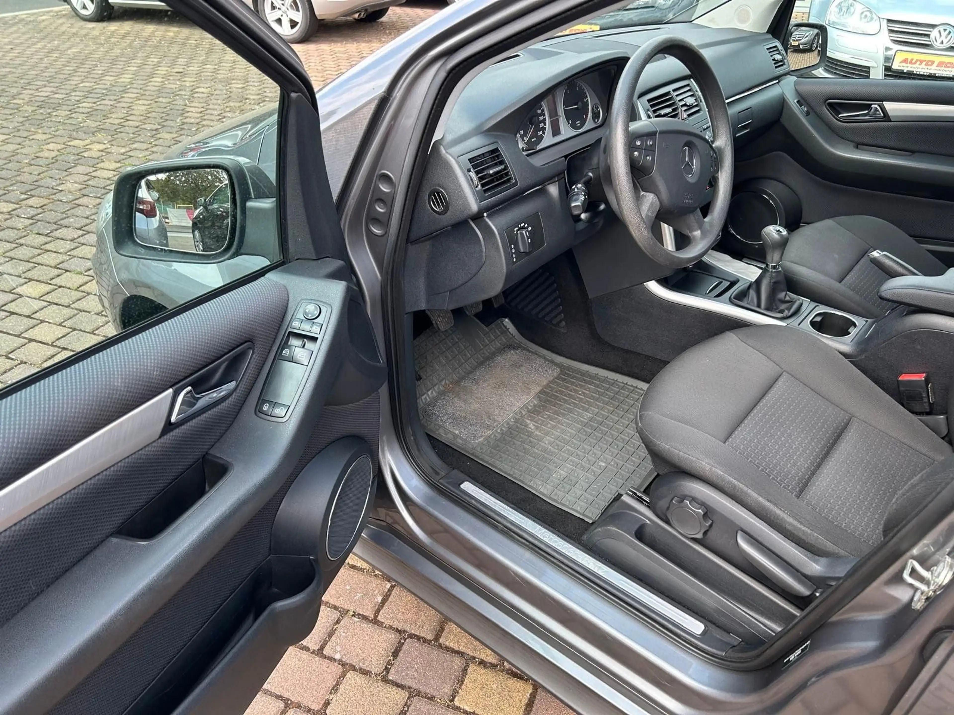 Mercedes-Benz B 180 CDI Xenon,RCD,Alufelgen,EFH,USB — photo 11
