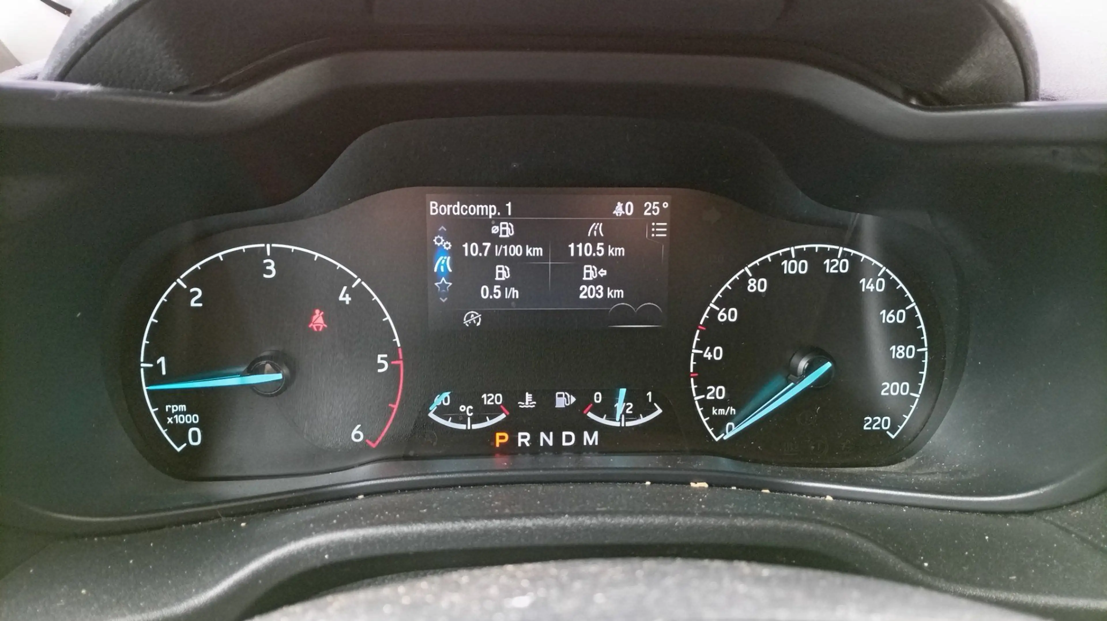 Ford Tourneo Connect 1.5 TDCi/EcoBlue Titanium S/S EcoB — photo 9