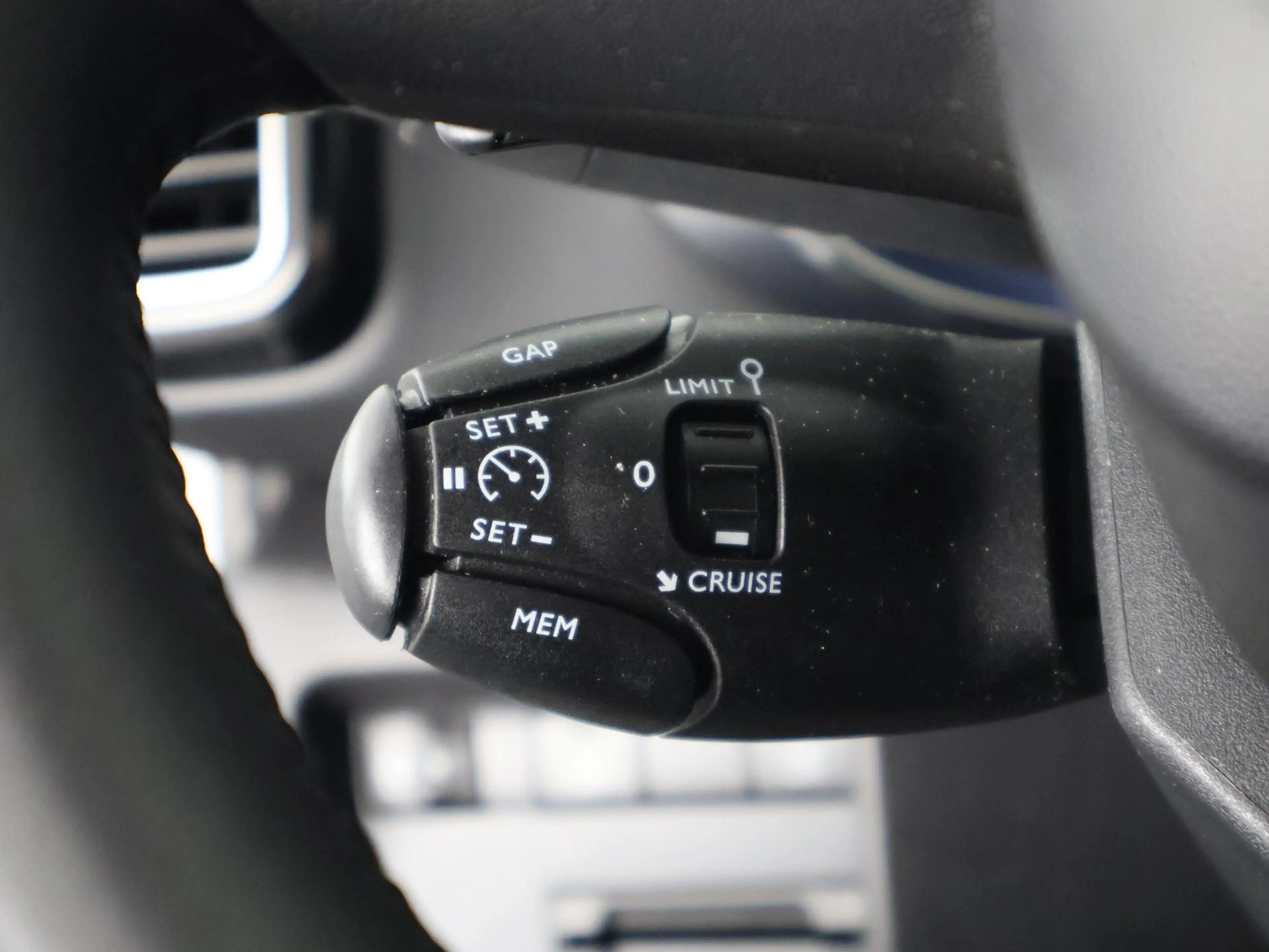 Citroen C5 Aircross 1.6 PLUG-IN HYBRID BUSINESS+ AUTOM. GAR 10/2032* N — photo 27