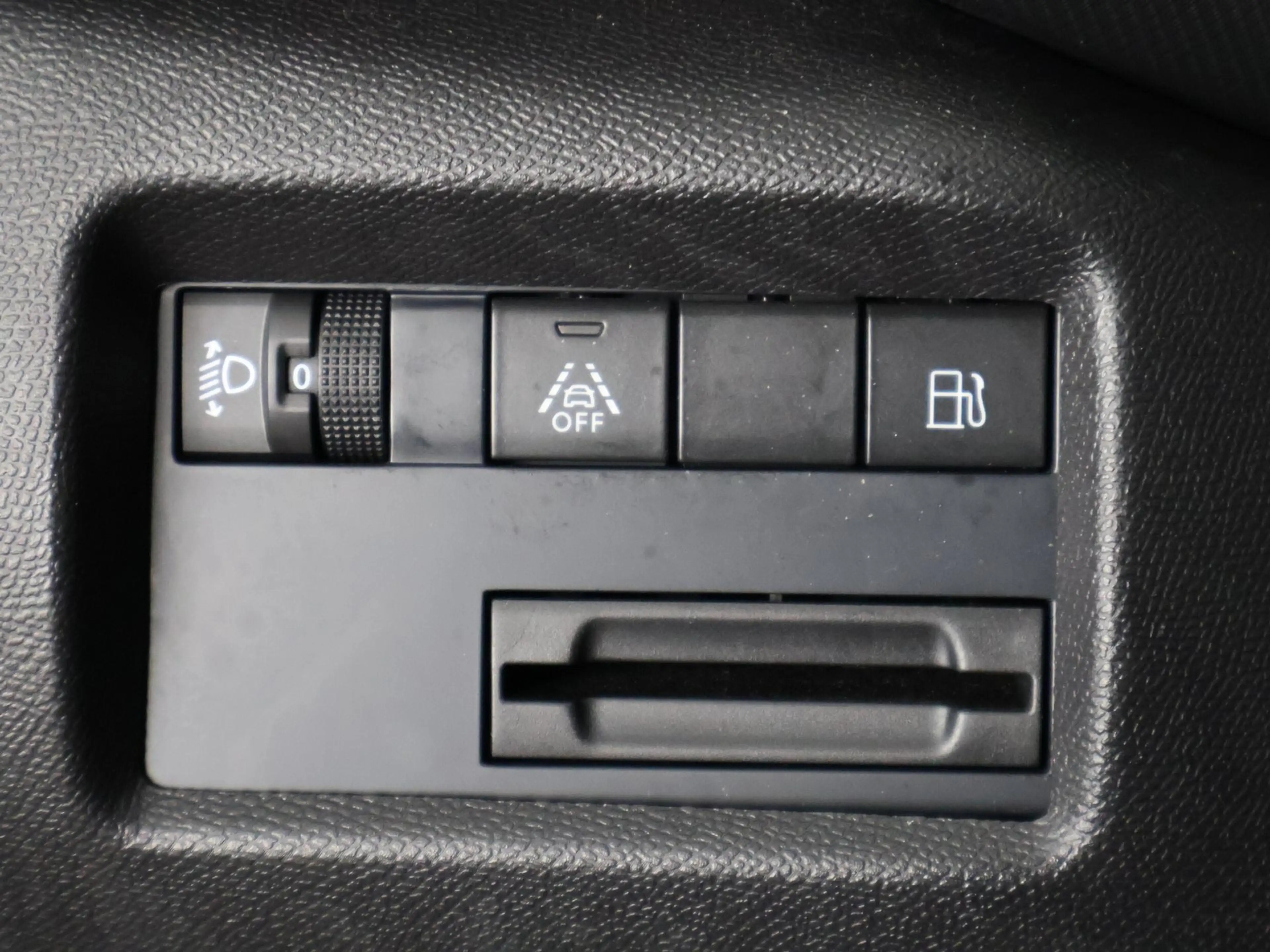 Citroen C5 Aircross 1.6 PLUG-IN HYBRID BUSINESS+ AUTOM. GAR 10/2032* N — photo 31