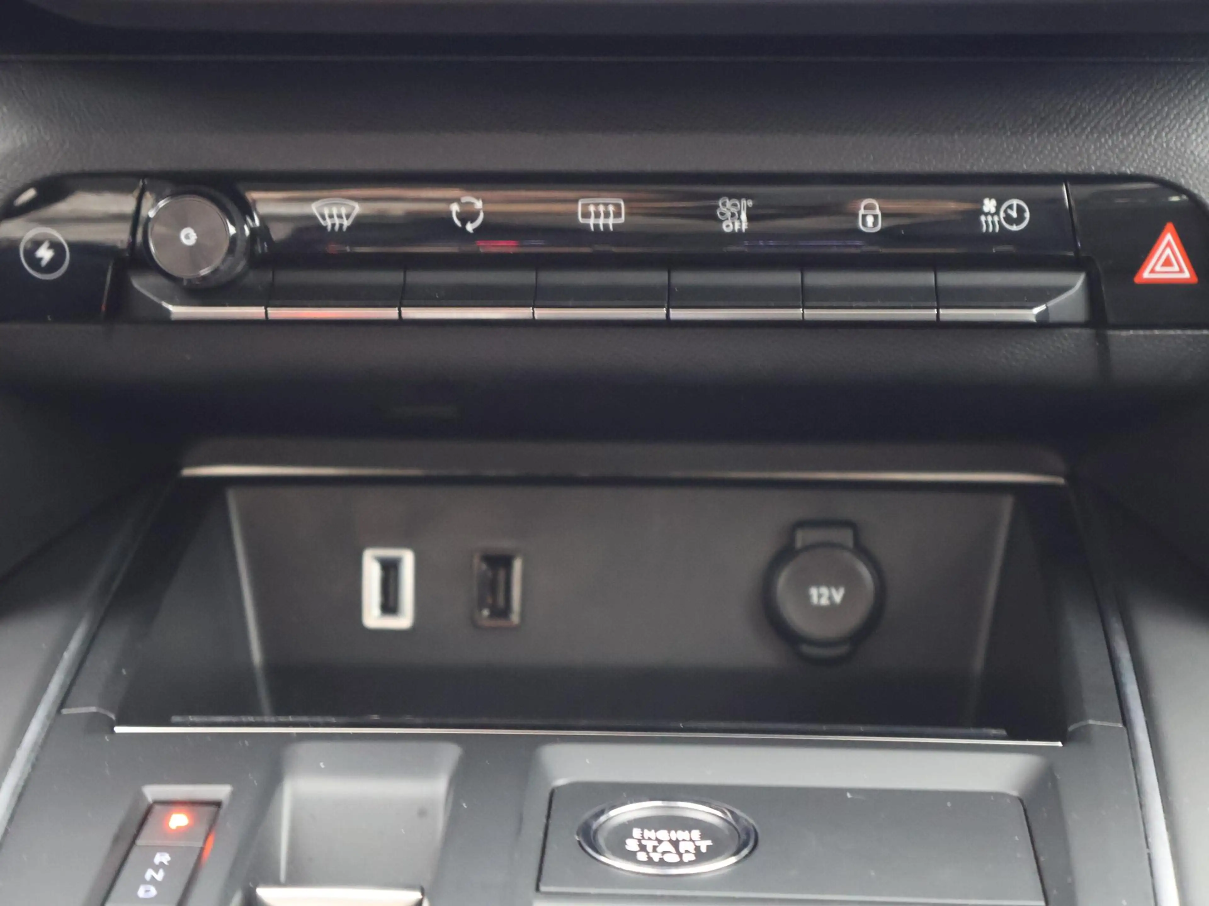 Citroen C5 Aircross 1.6 PLUG-IN HYBRID BUSINESS+ AUTOM. GAR 10/2032* N — photo 25