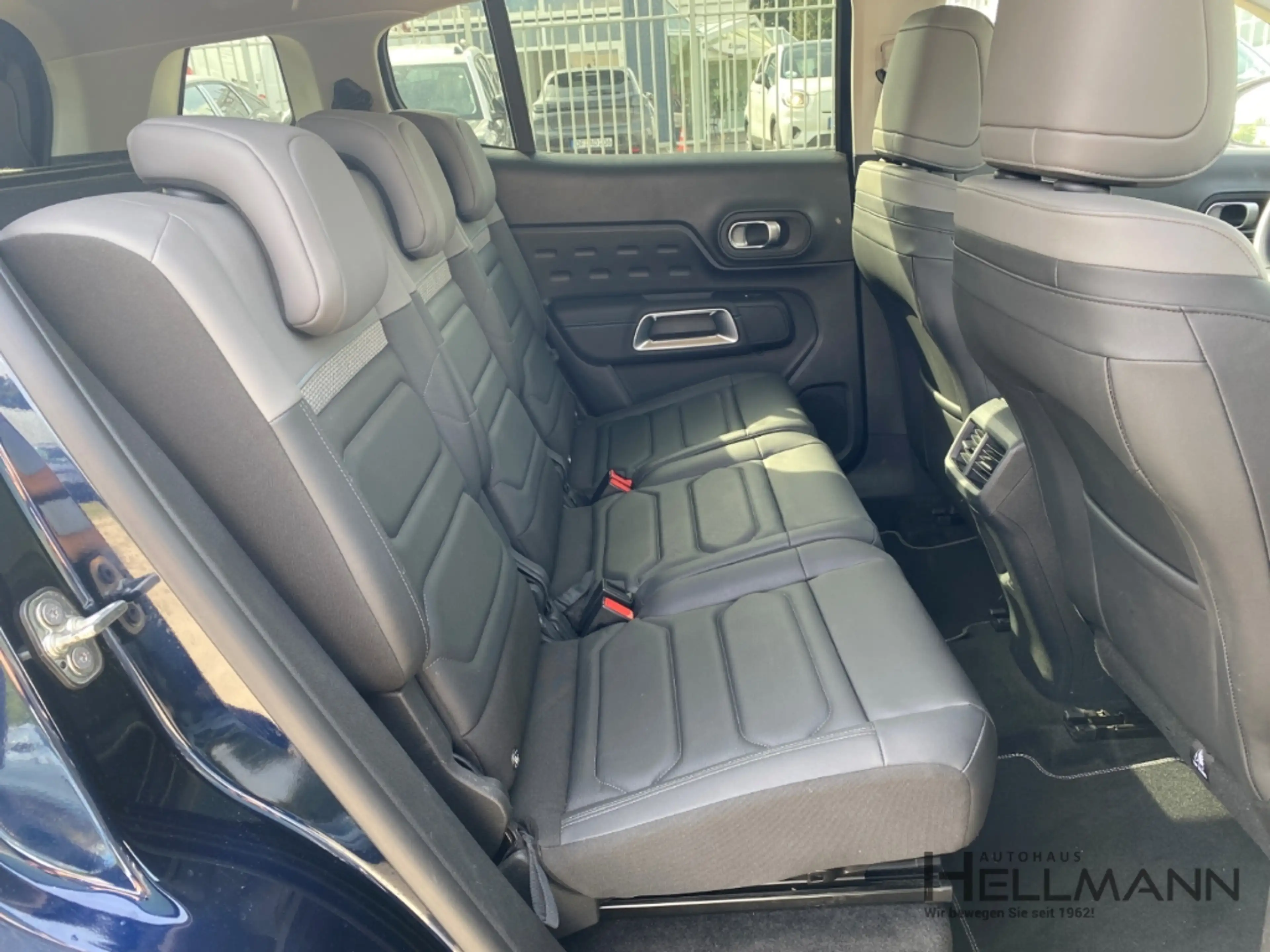 Citroen C5 Aircross Shine Pack PT 130 EAT8 *Navi*Sitzheizung*Kamera* — photo 7