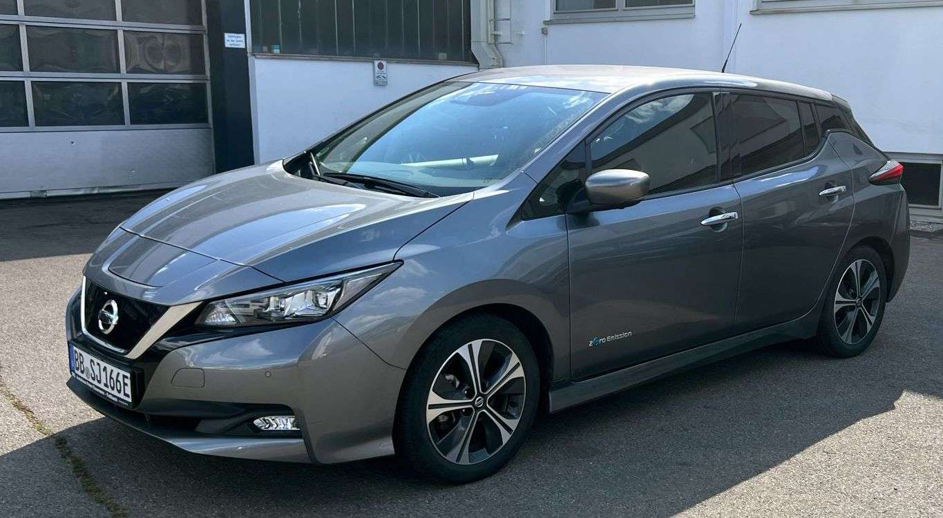 Second hand Nissan Leaf 