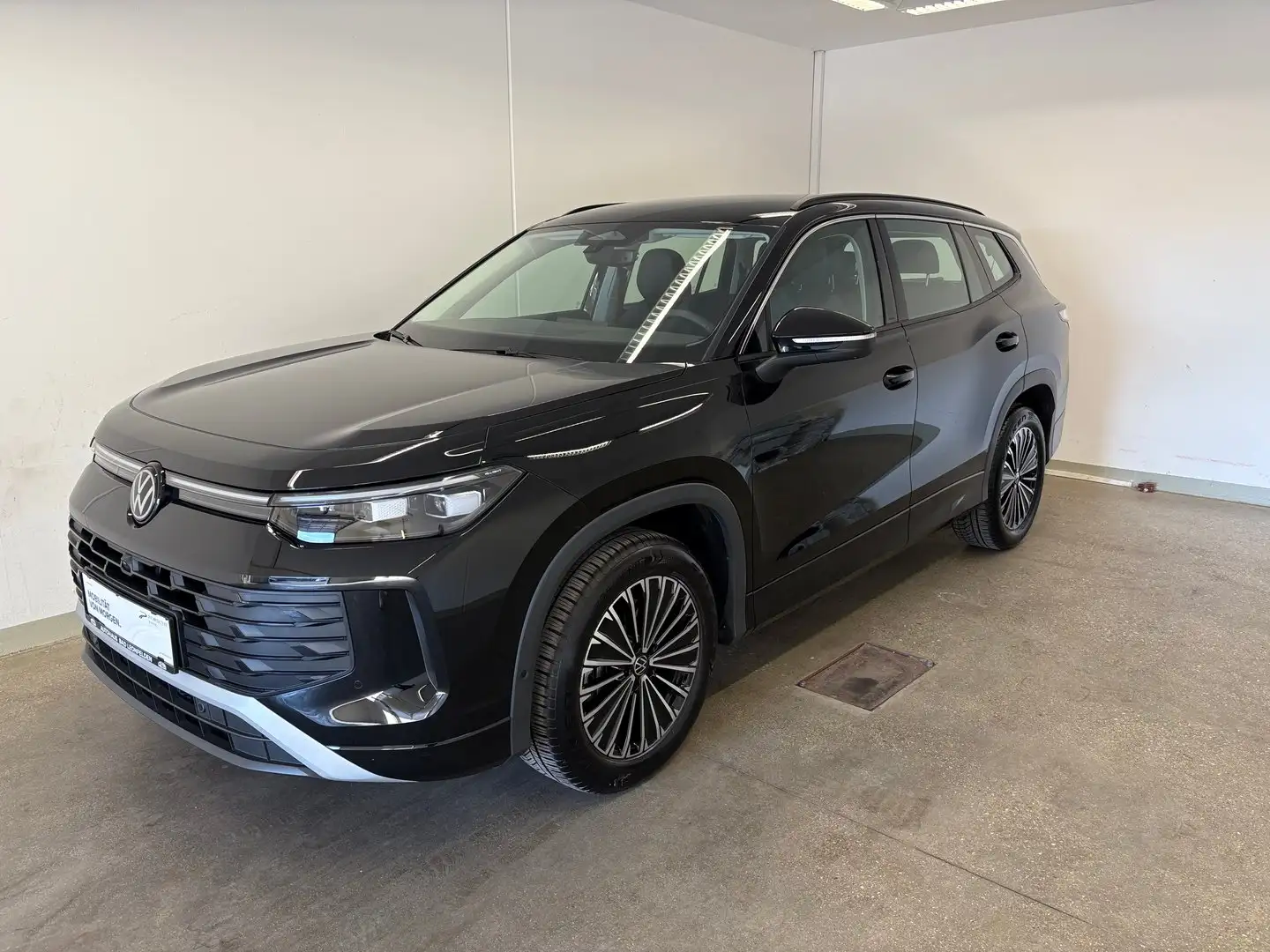 Volkswagen Tayron Life eTSI DSG Schwarz - 1