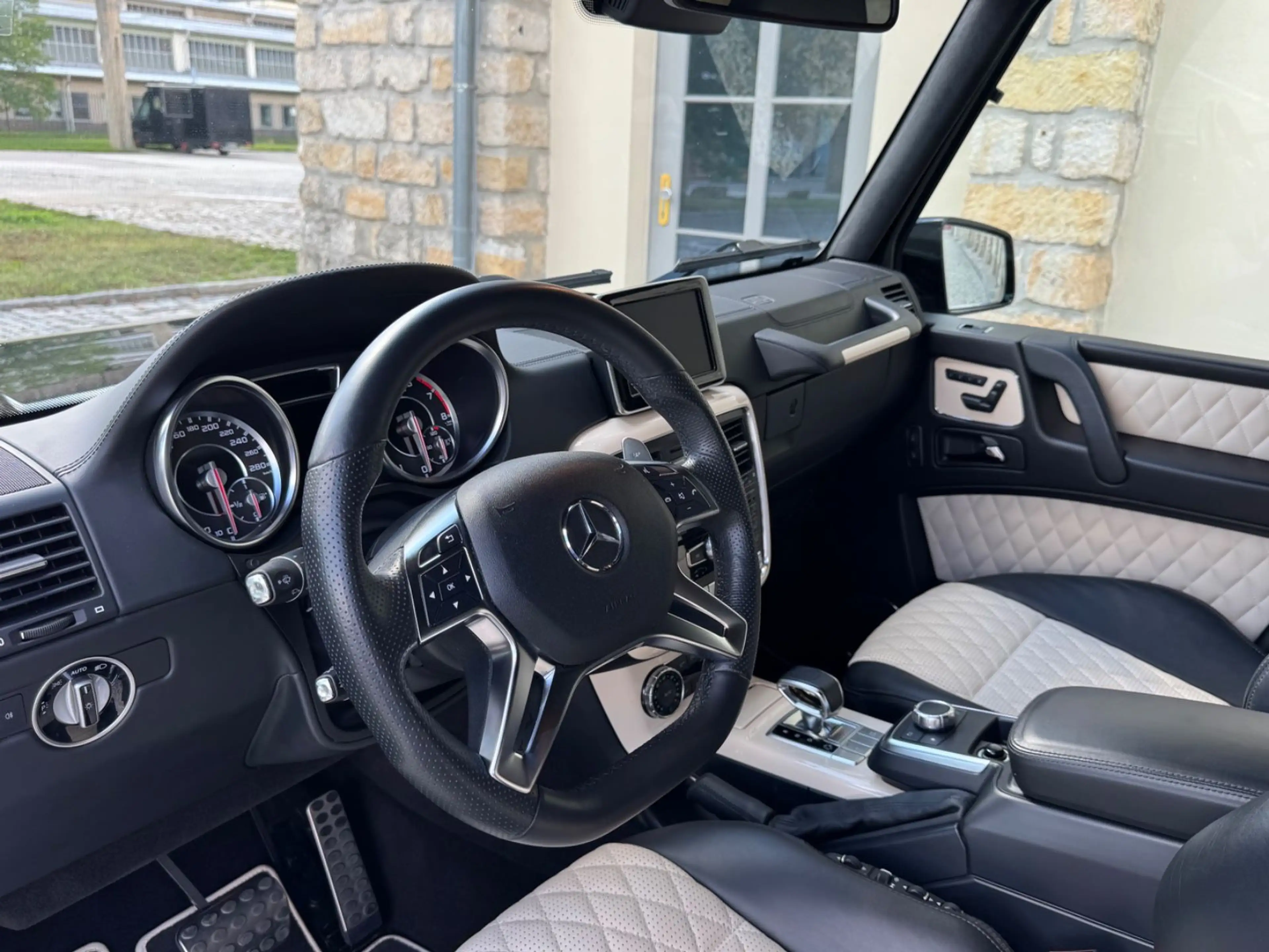 Mercedes-Benz G 63 AMG G Station G 63 AMG / 49.711 Km — photo 10