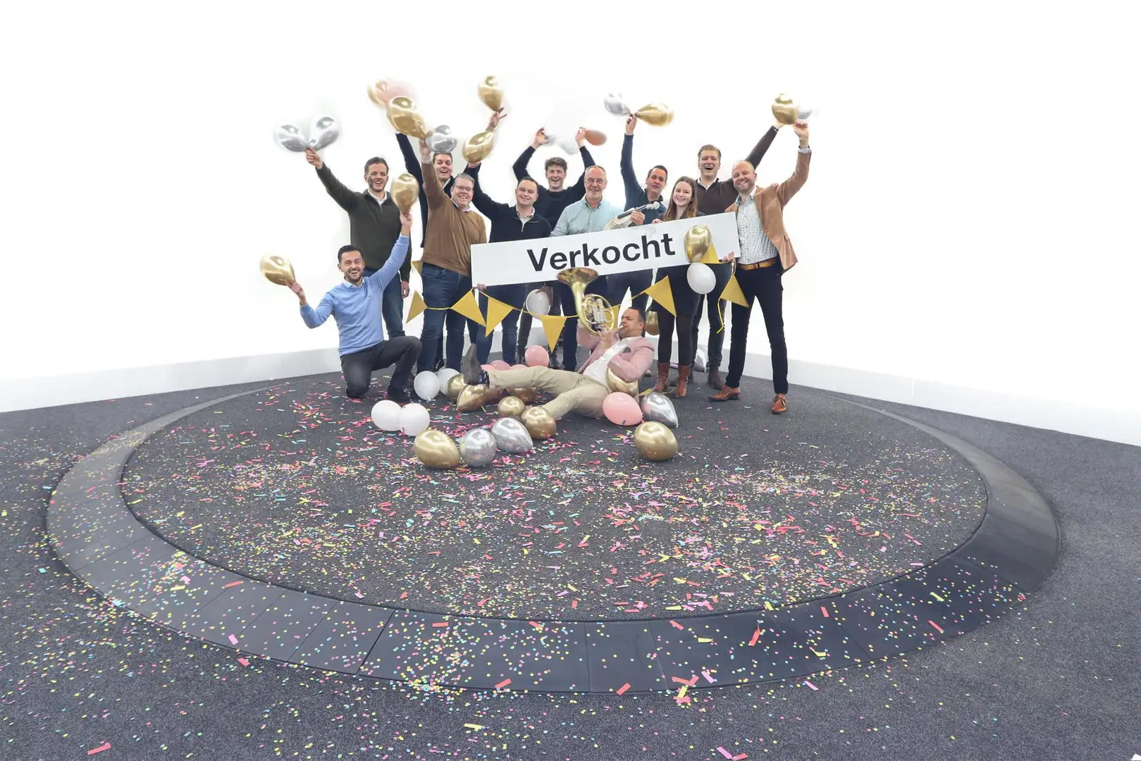 Peugeot 2008 PureTech 130 GT Pack | Panoramadak | Camera | Adap Rood - 1