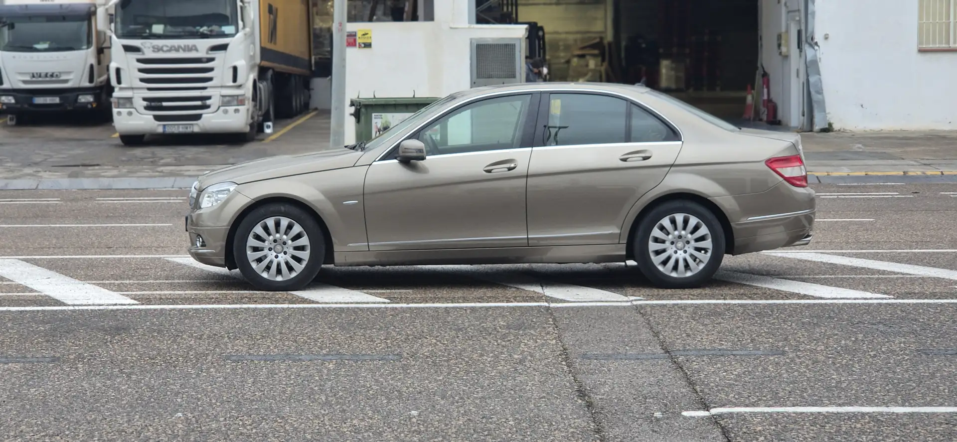 Mercedes-Benz C 220 C 220CDI Elegance Aut. Elegance - 1