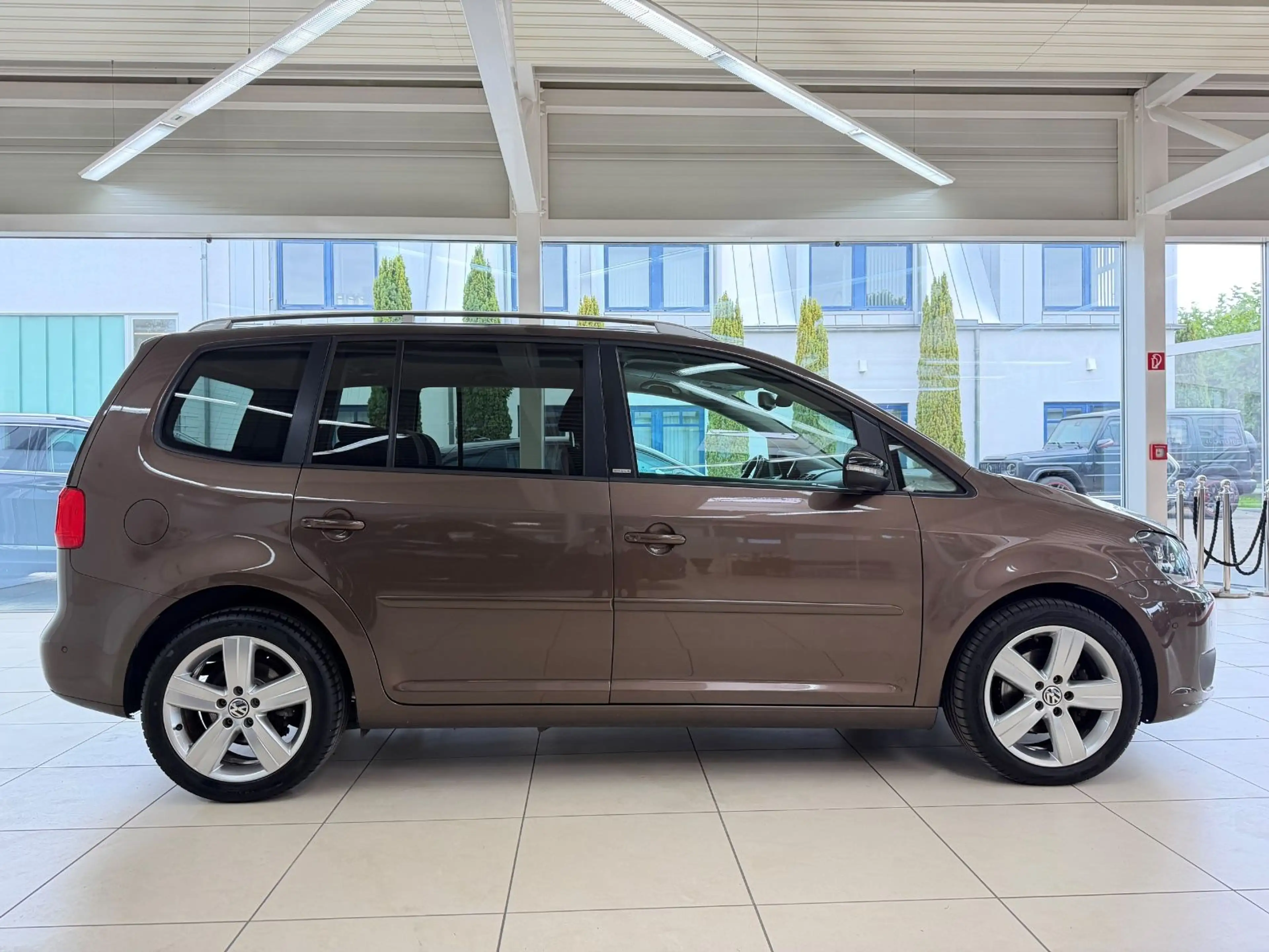 Volkswagen Touran Style 7-Sitzer — photo 7