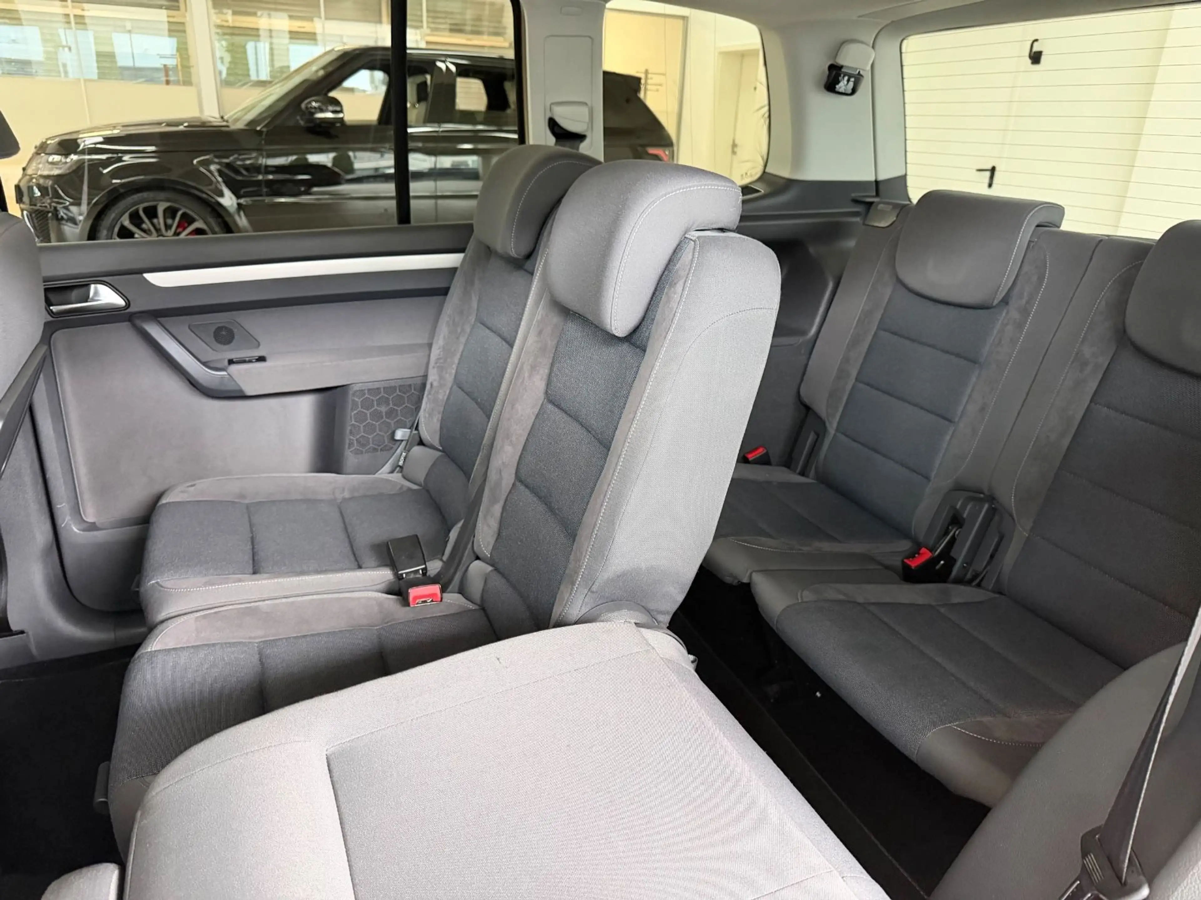 Volkswagen Touran Style 7-Sitzer — photo 11