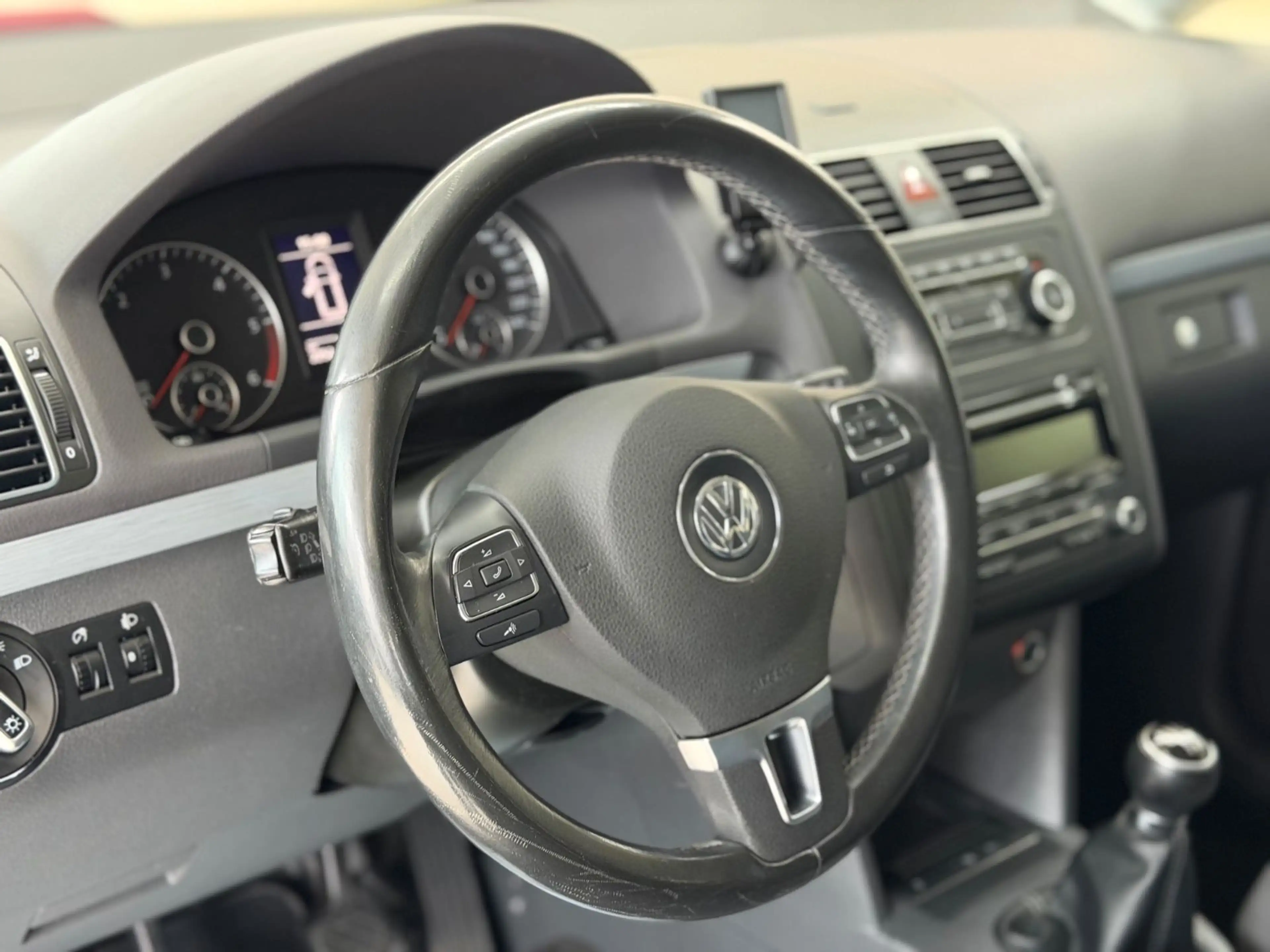 Volkswagen Touran Style 7-Sitzer — photo 10