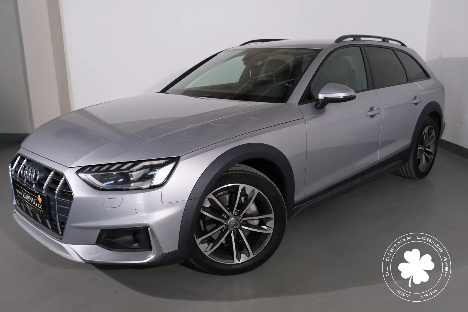 Audi A4 allroad 40 TDI Allroad Quattro LCI | AHK | STH Grau - 1