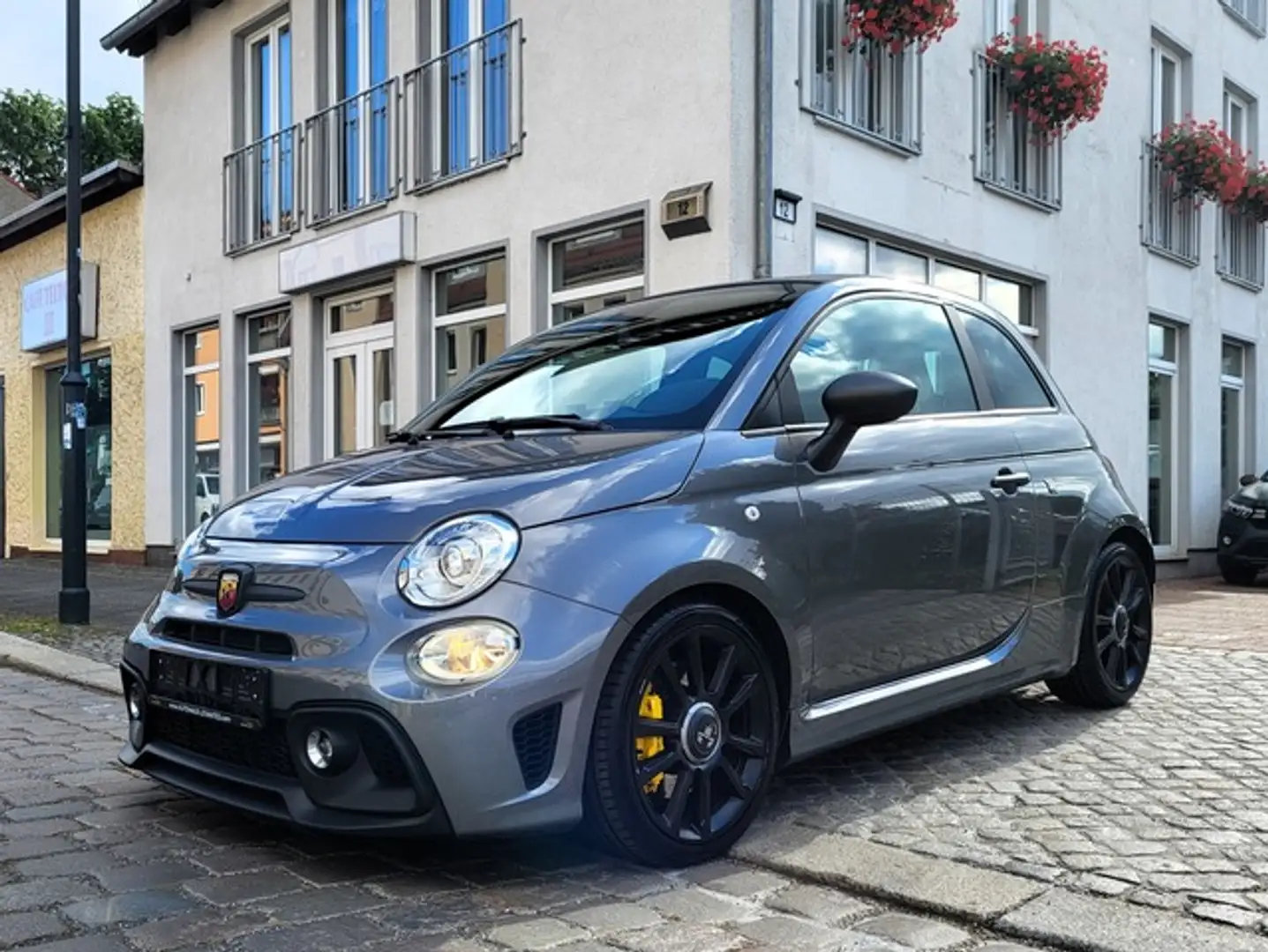 Abarth 695C CABRIO BREMBO BEATS SP.ABGAS NAVI LED Gris - 1