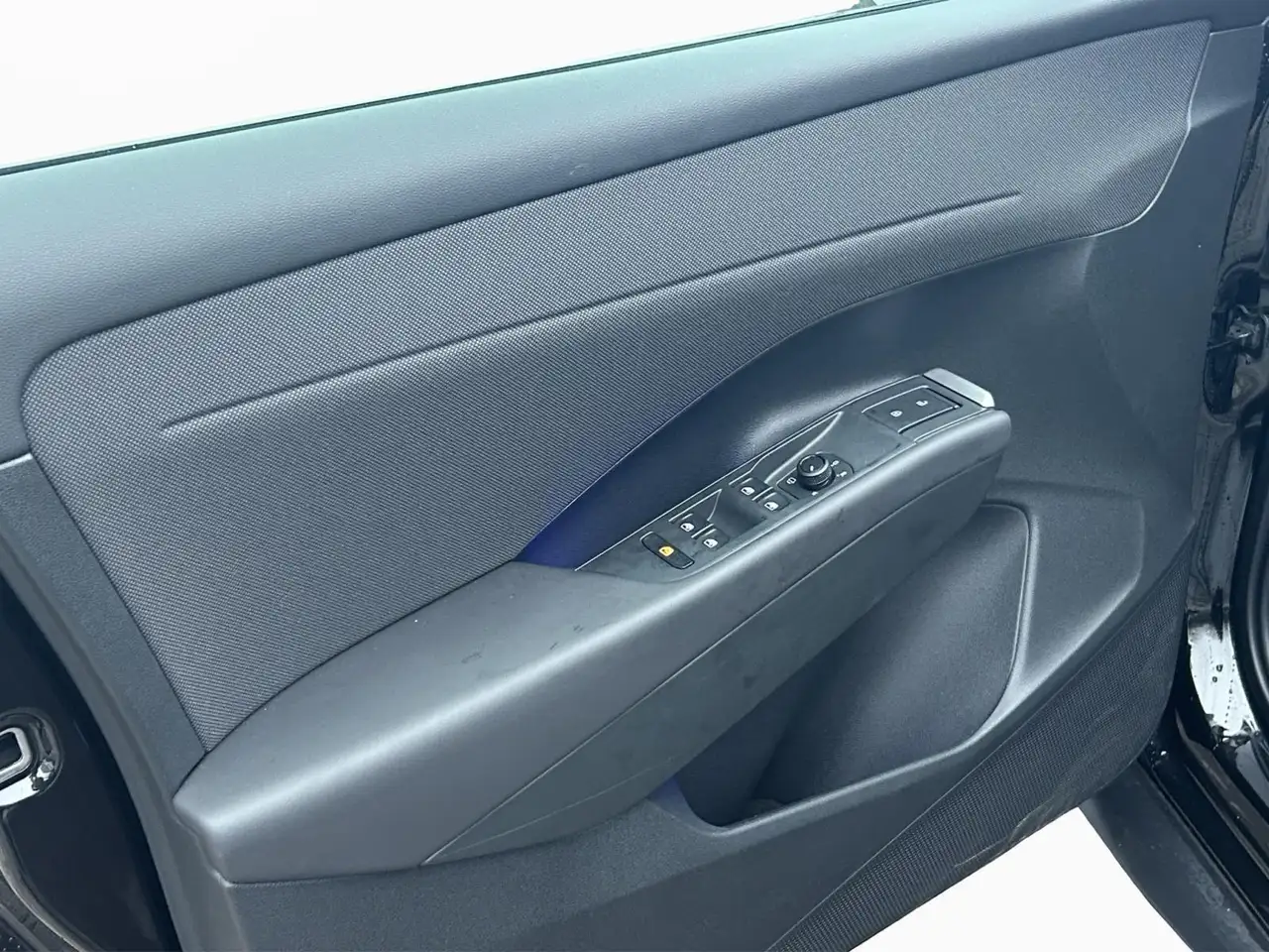 Volkswagen T-Roc Life 16