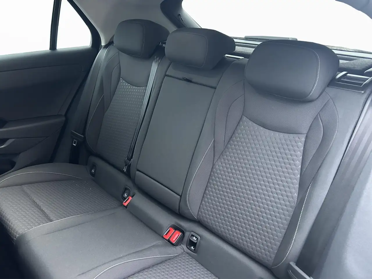 Volkswagen T-Roc Life 18