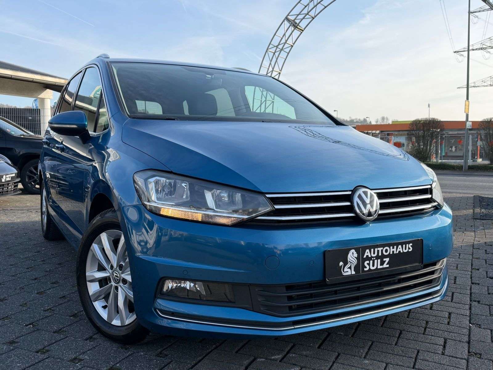 Second hand Volkswagen Touran 1.6