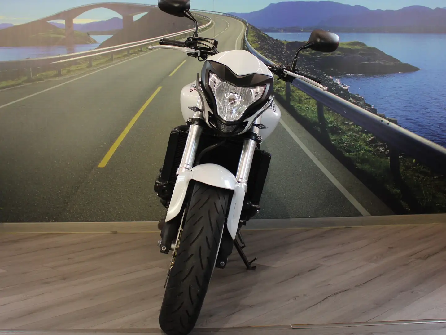 Honda Hornet 600 - 2011 - km 23225 Bianco - 2