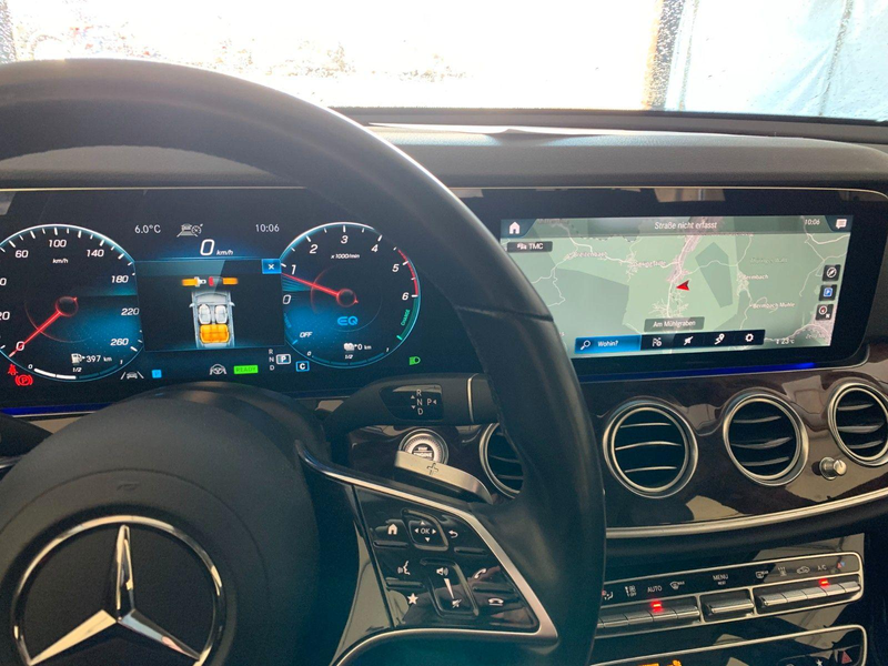 Mercedes-Benz E 300 de Avantg LED Kam Distr+ 18" Nav+ Widescr. — photo 12