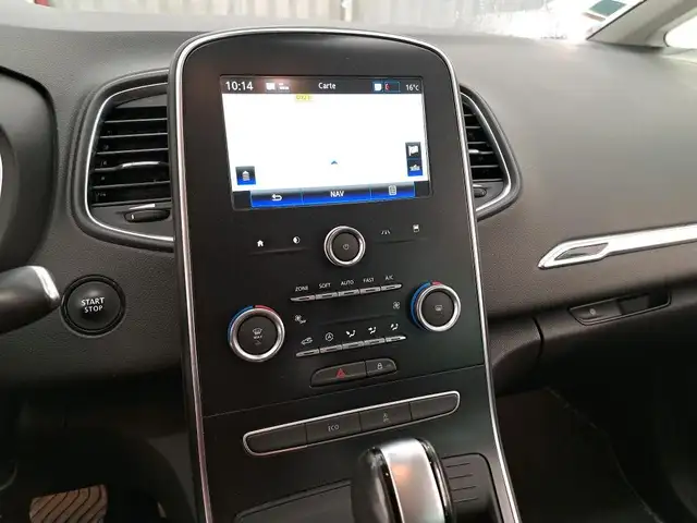 Renault Scenic view 6
