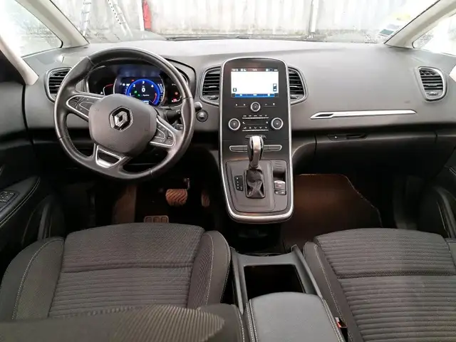 Renault Scenic view 5
