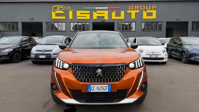 Peugeot 2008 view 2