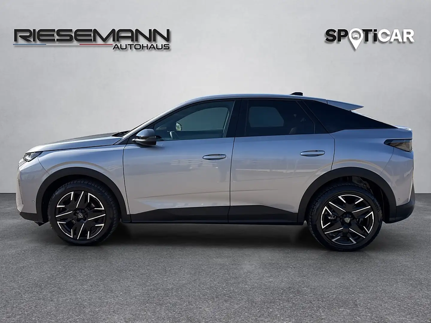 Peugeot 3008 Hybrid 145 e-DCS6 Grau - 2