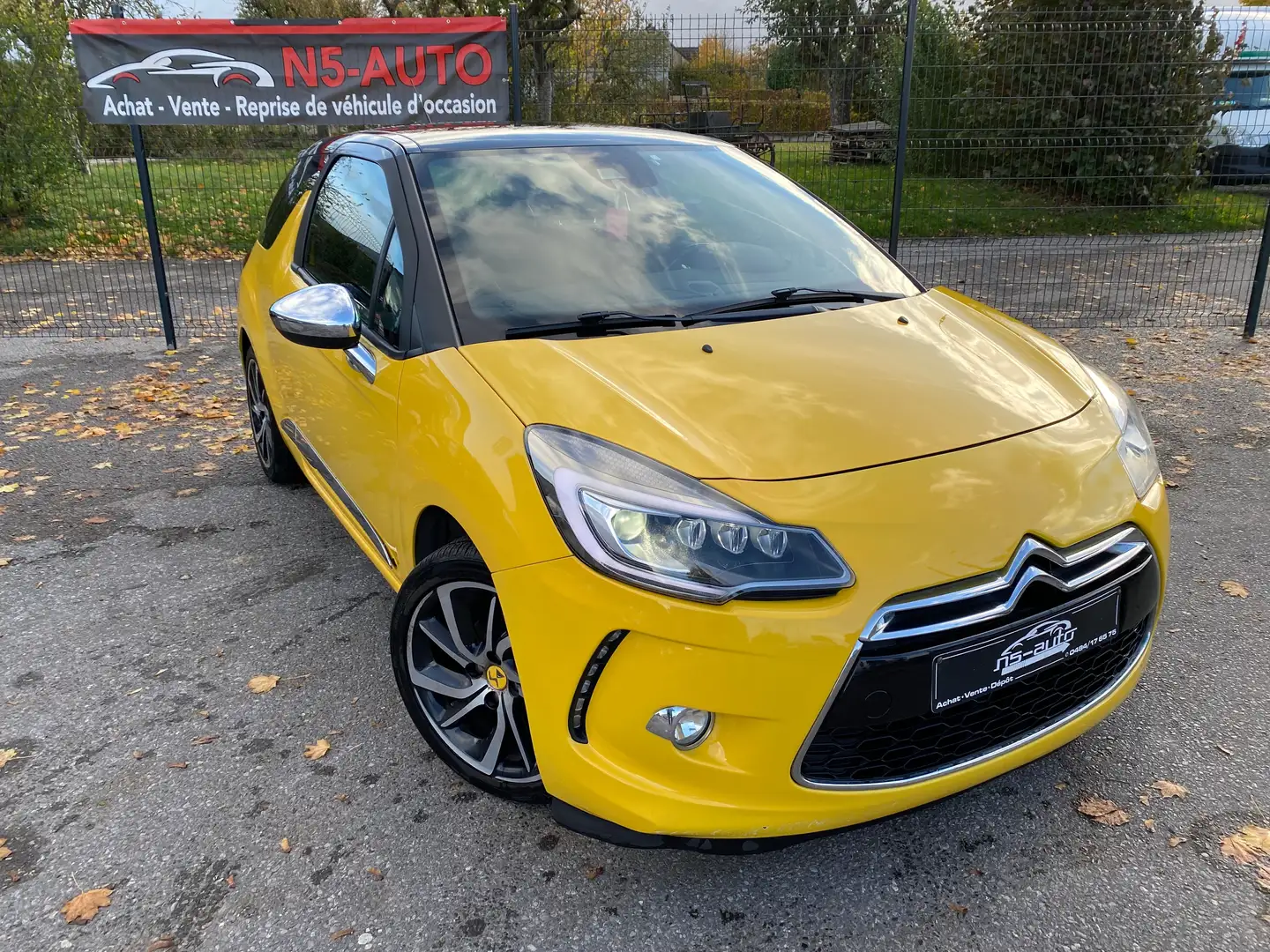 Citroen DS3 DS3 1.6 BlueHDi Sport Chic S Geel - 2