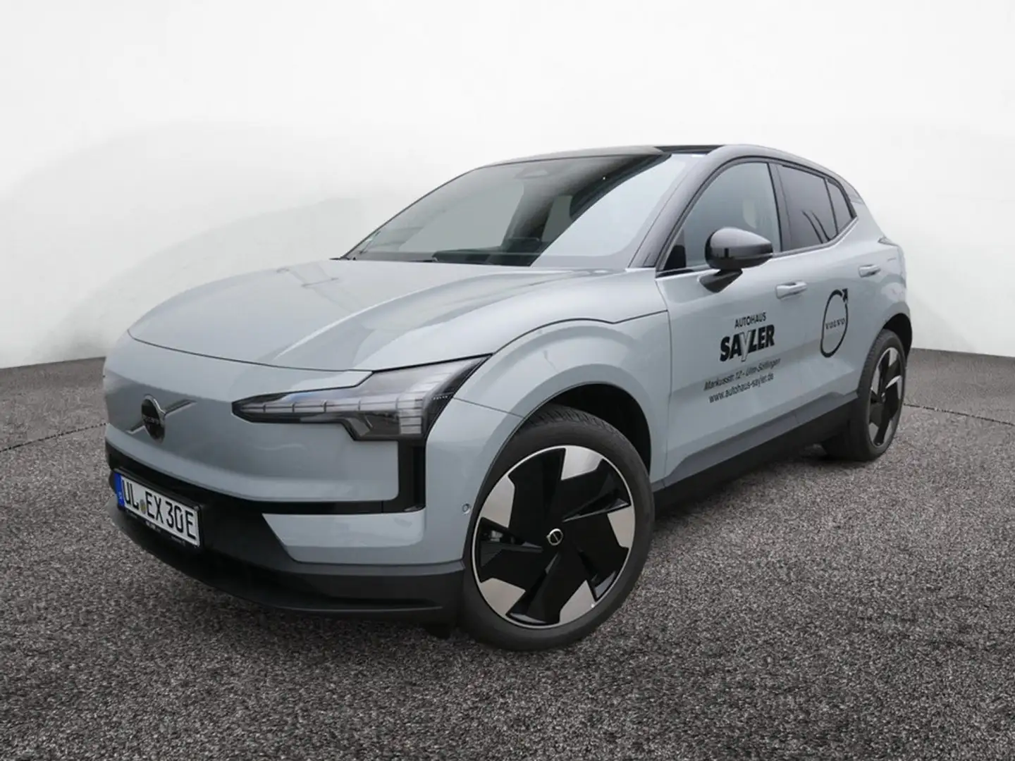 Volvo EX30 Single Motor Extended Range Ultra 360° Grau - 1